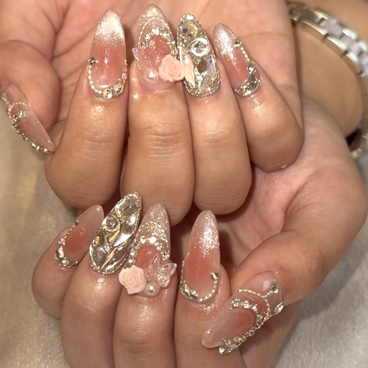 Adamnail_aya