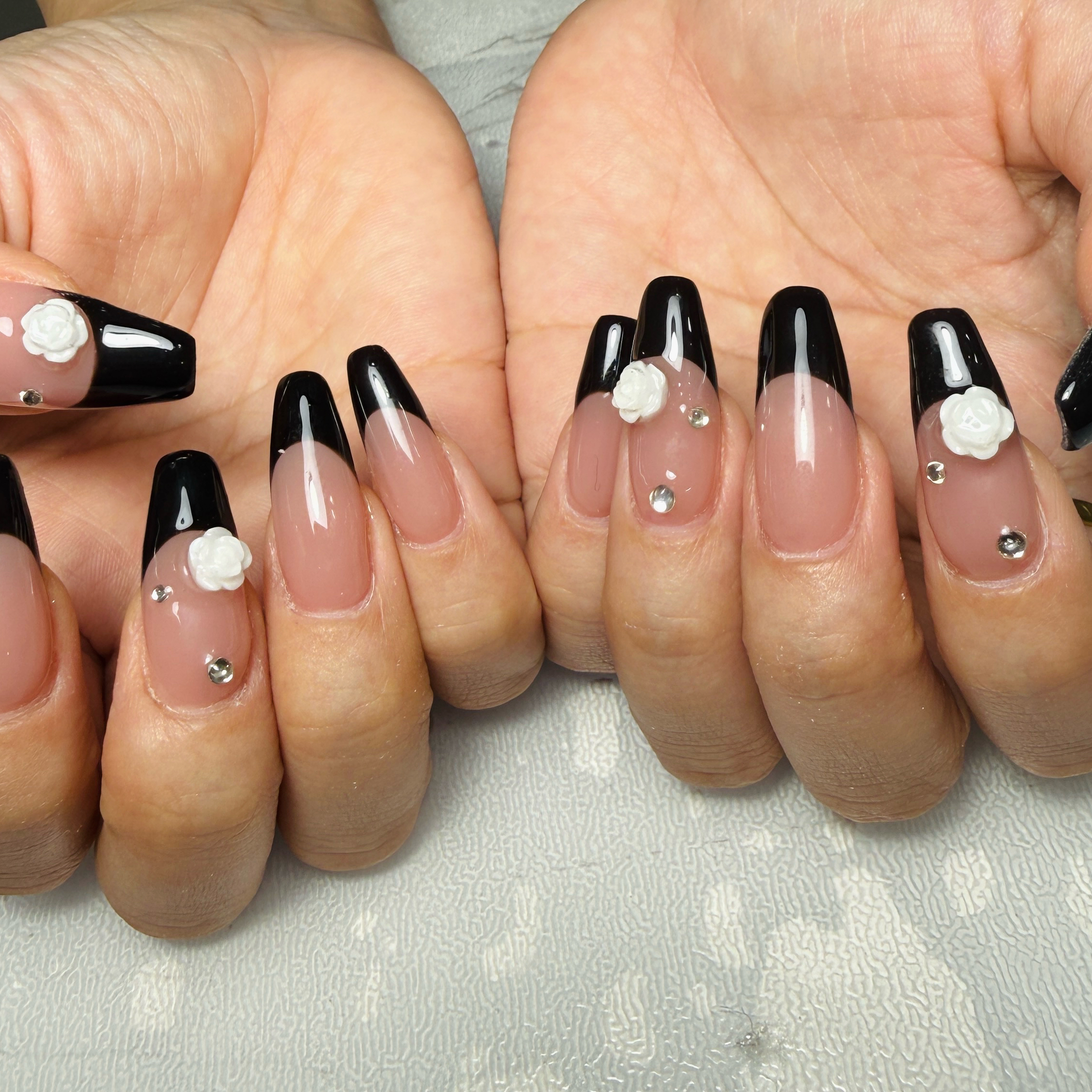 nailsalonkihi
