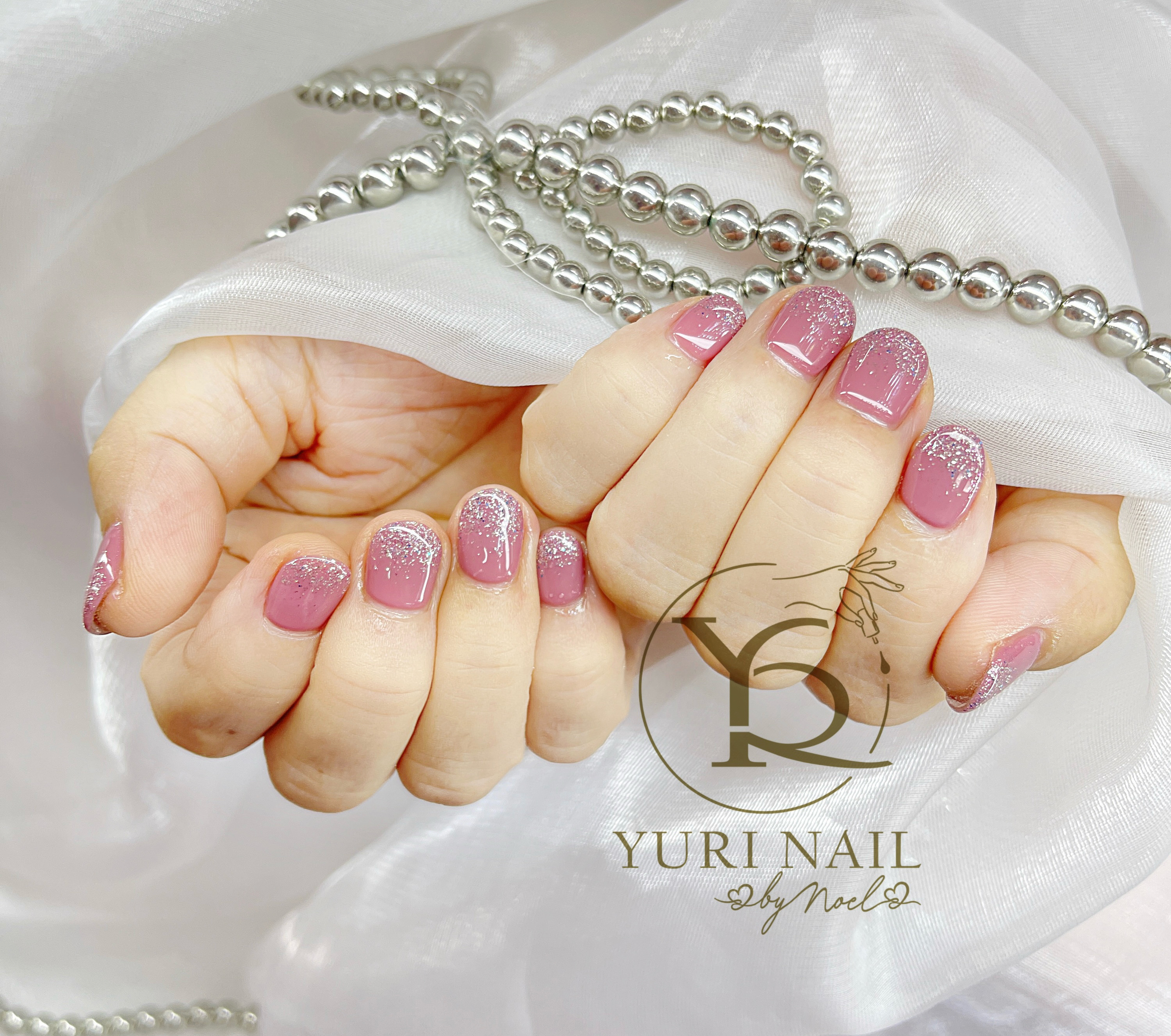 Yuri_nail_Anh