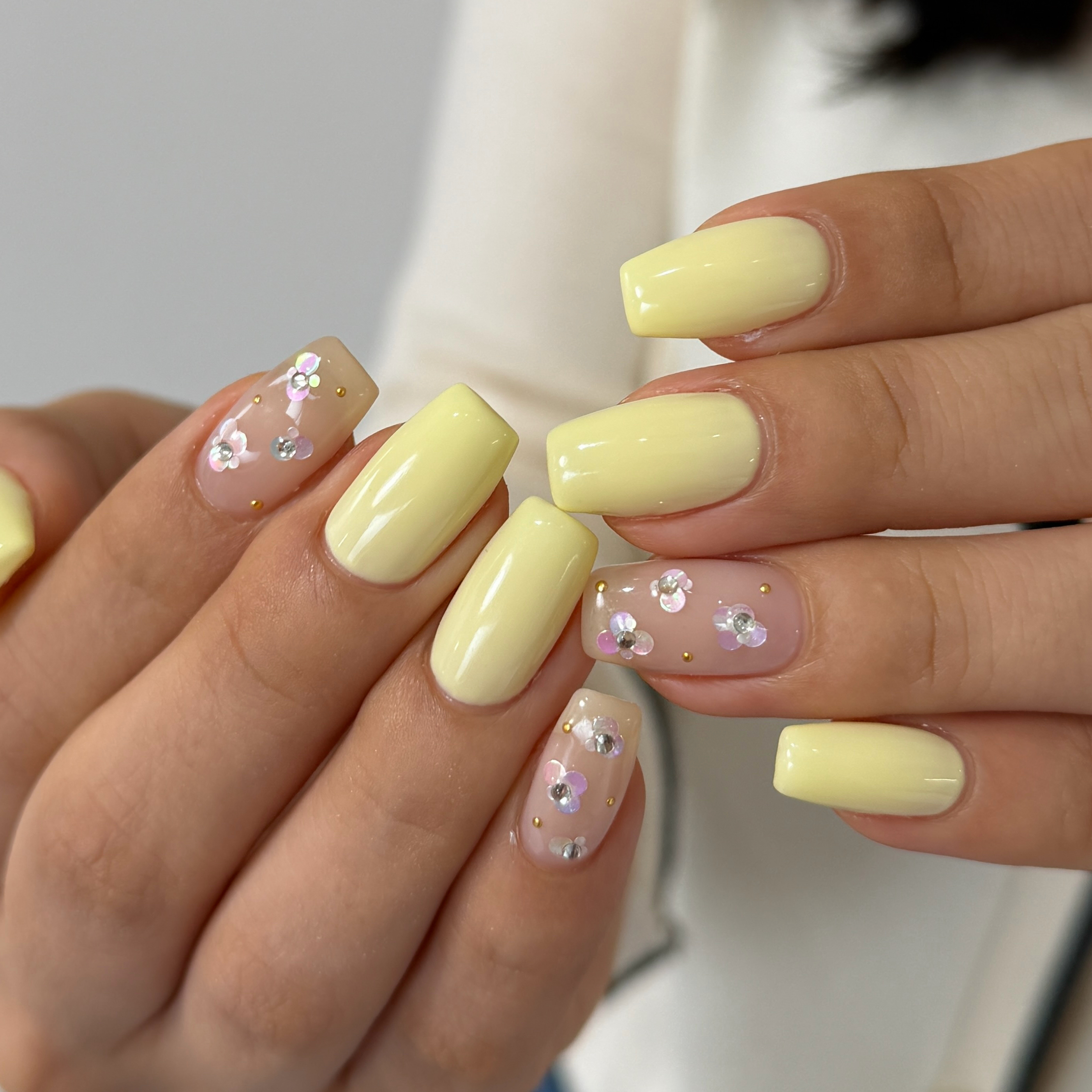 neije_nail