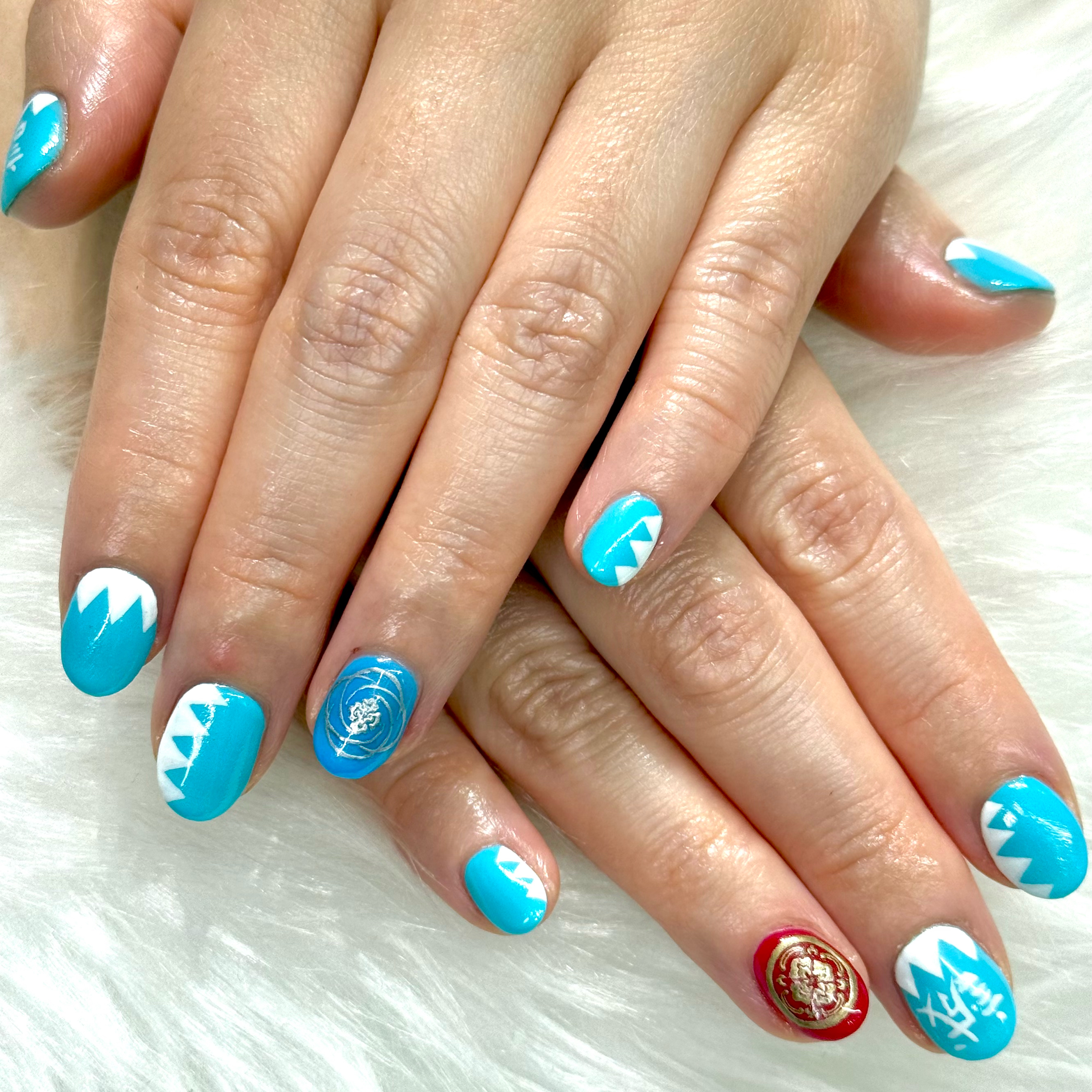 glow_nail