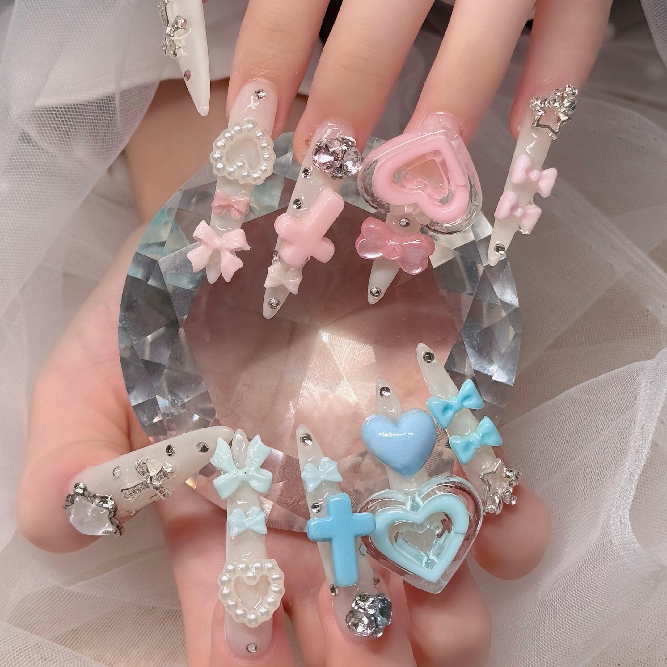 Mi.nail.Momoko