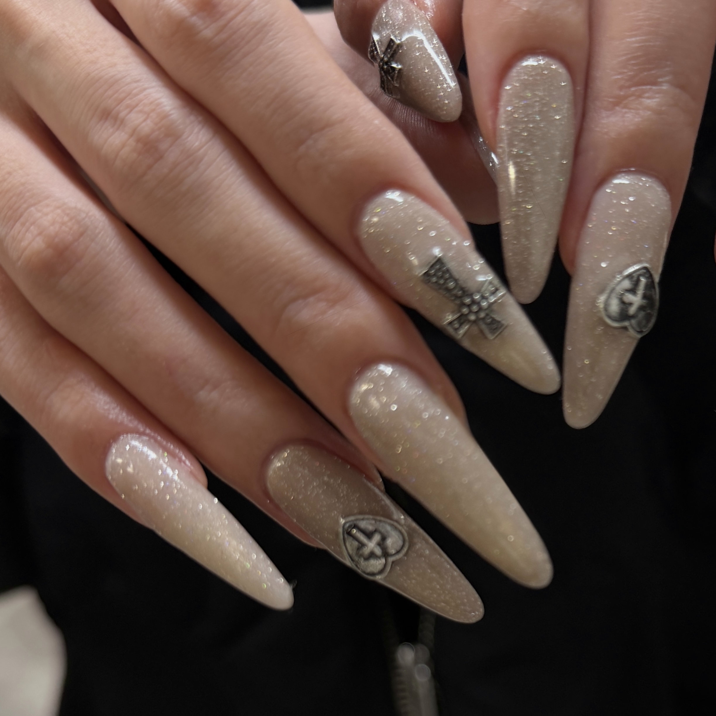 nailstudio_eviz
