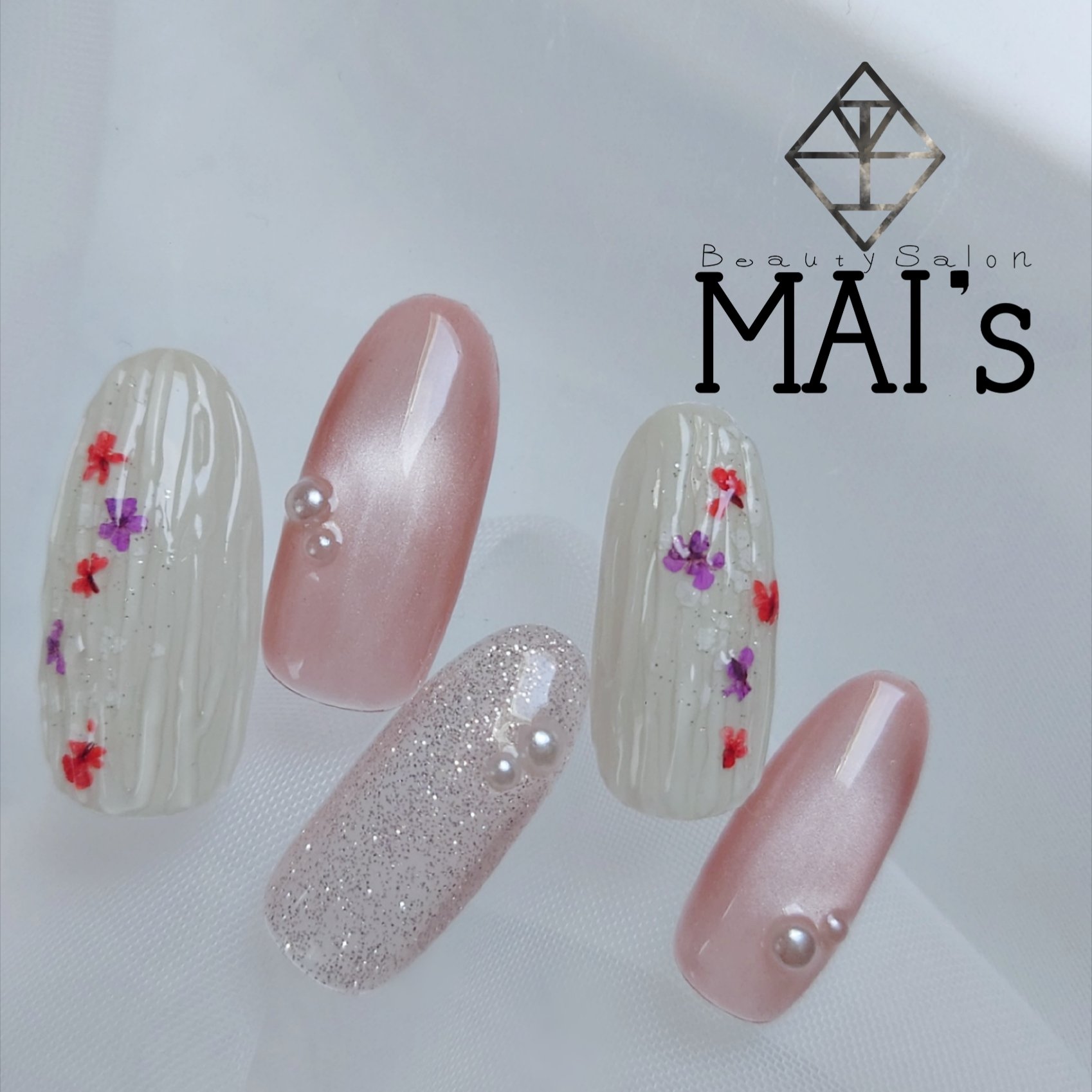 mais_nail.e