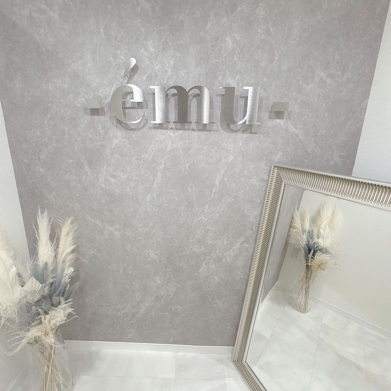-emu- エミュ心斎橋店【パーツつけ放題/長さ出し】