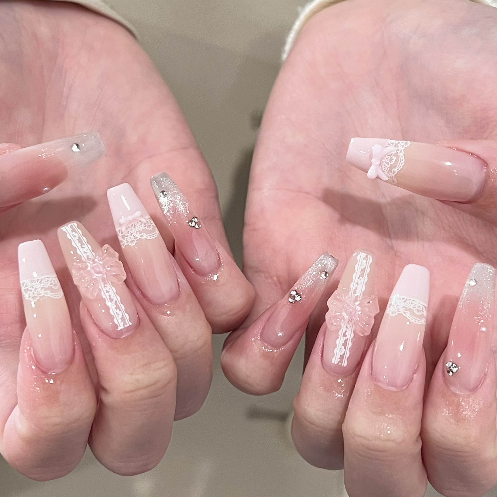 UgirlNailSalon