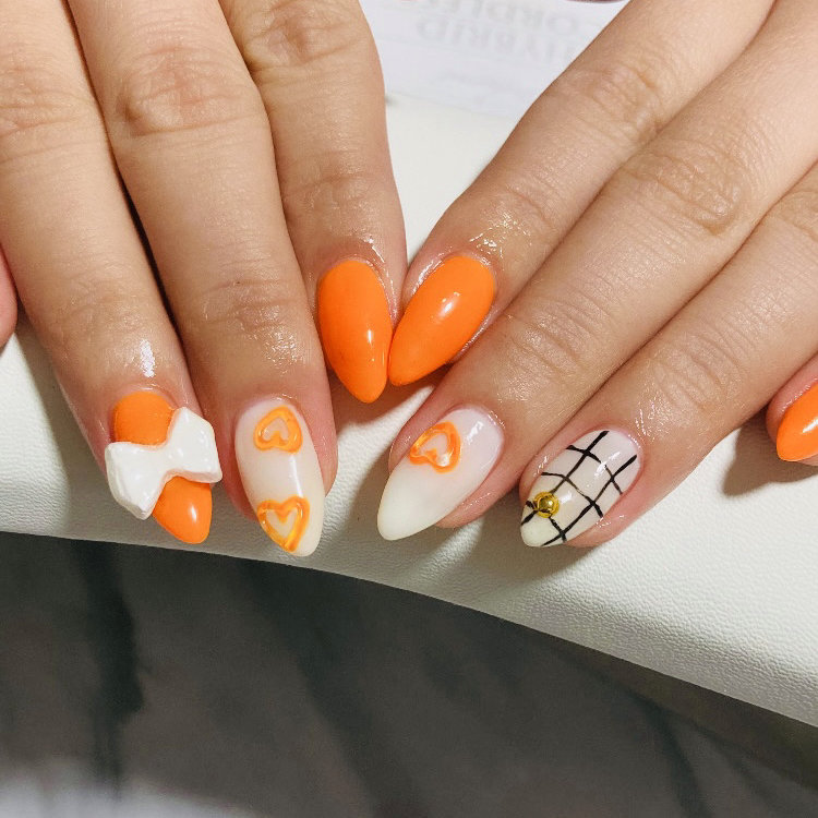 nail...rr