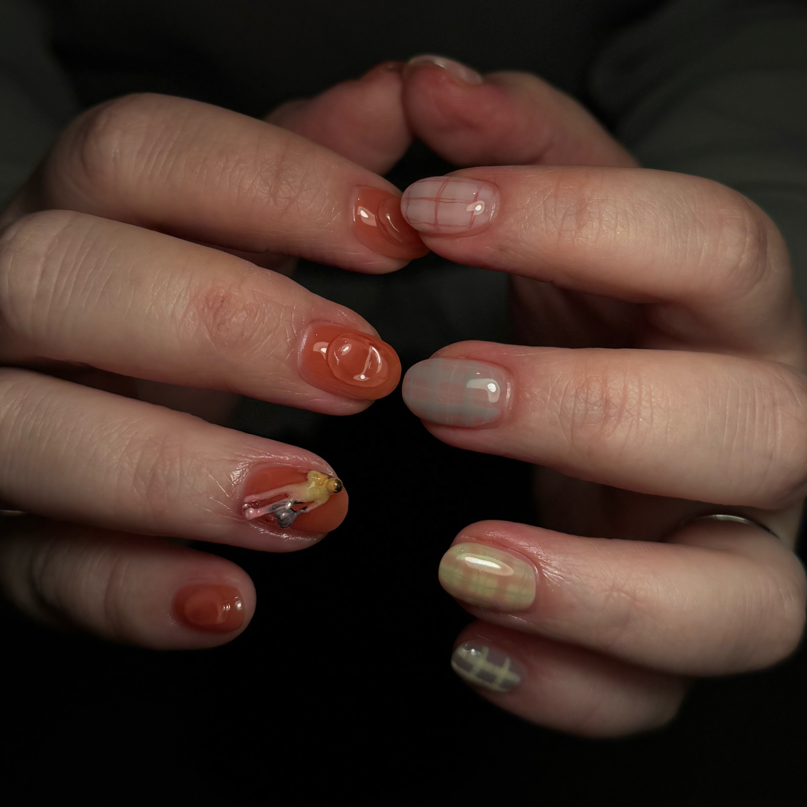 ayla_nail_eyebrow