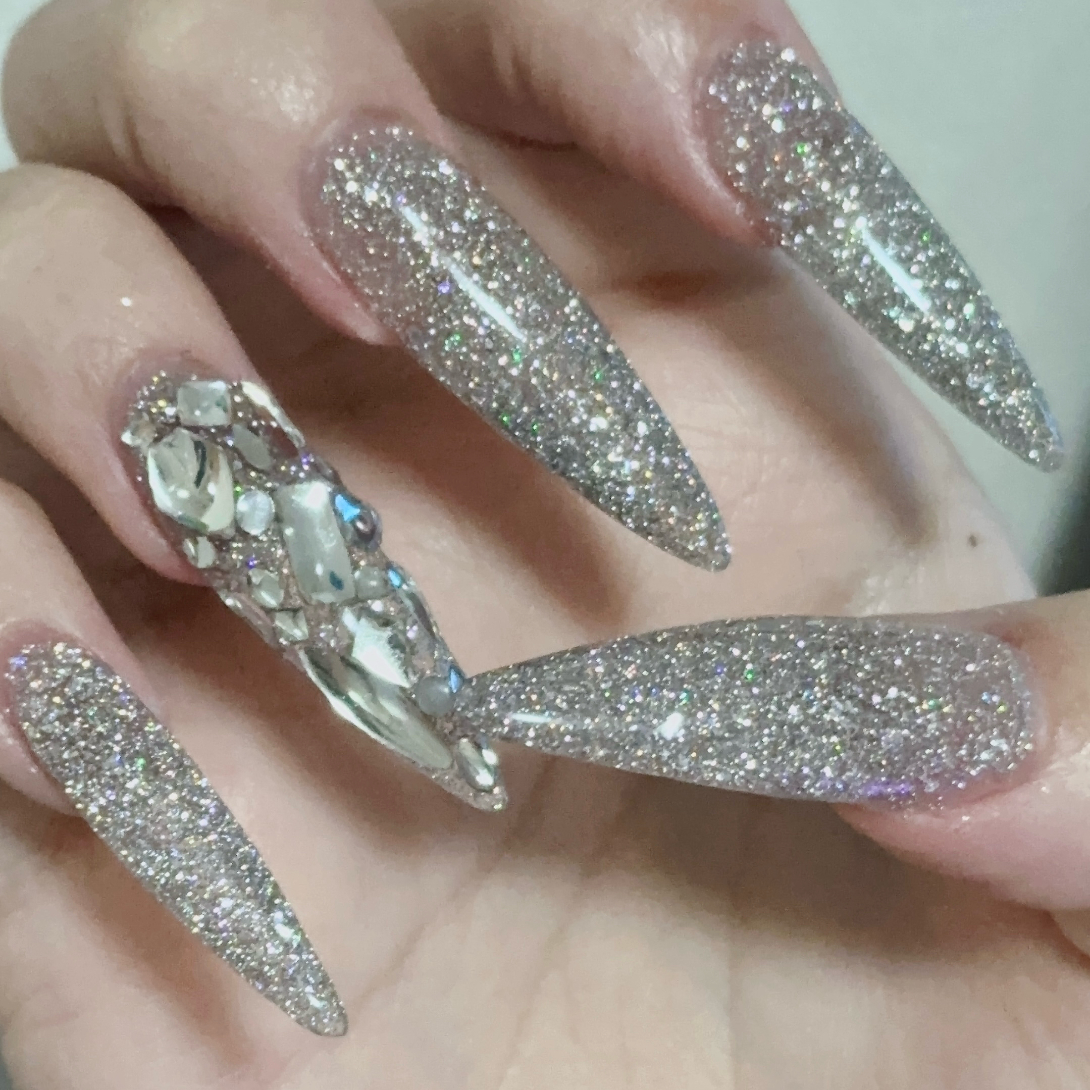 nail_SWAN1