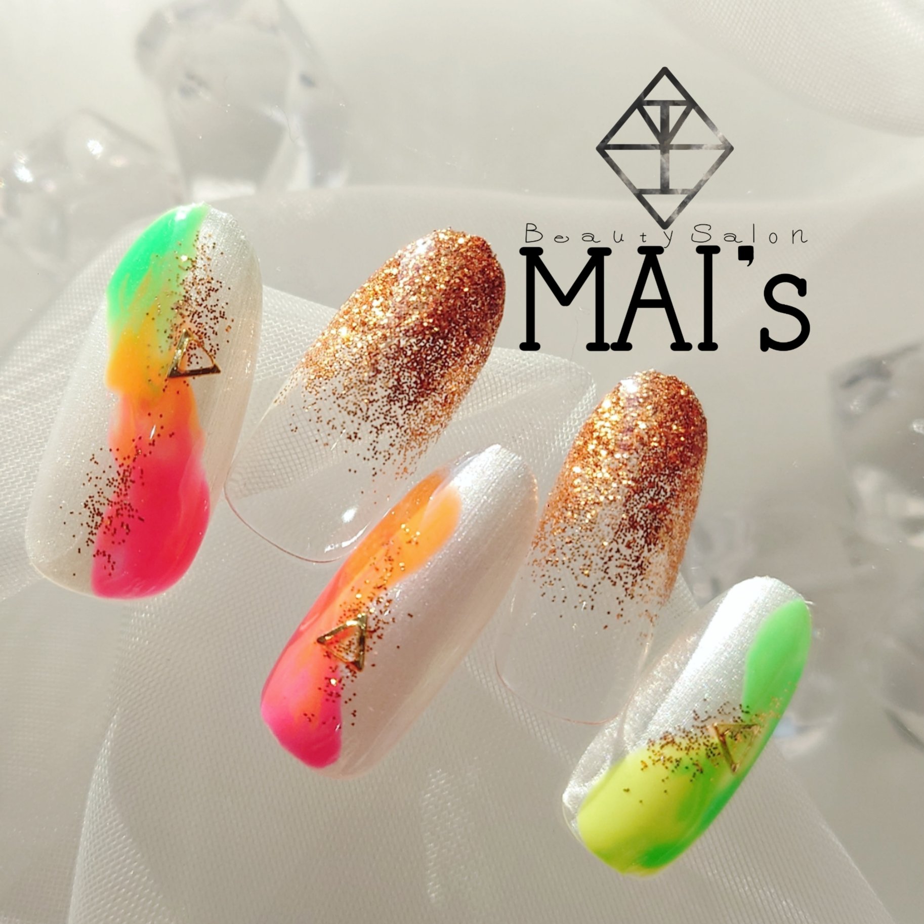 mais_nail.e