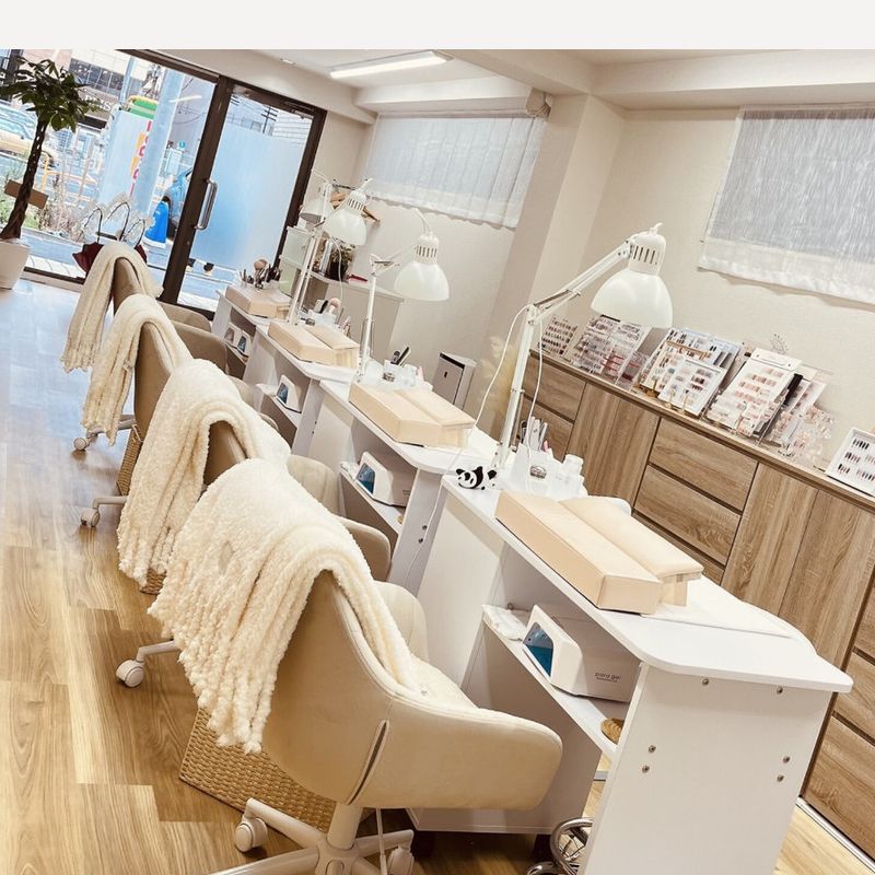 Floria nail salon