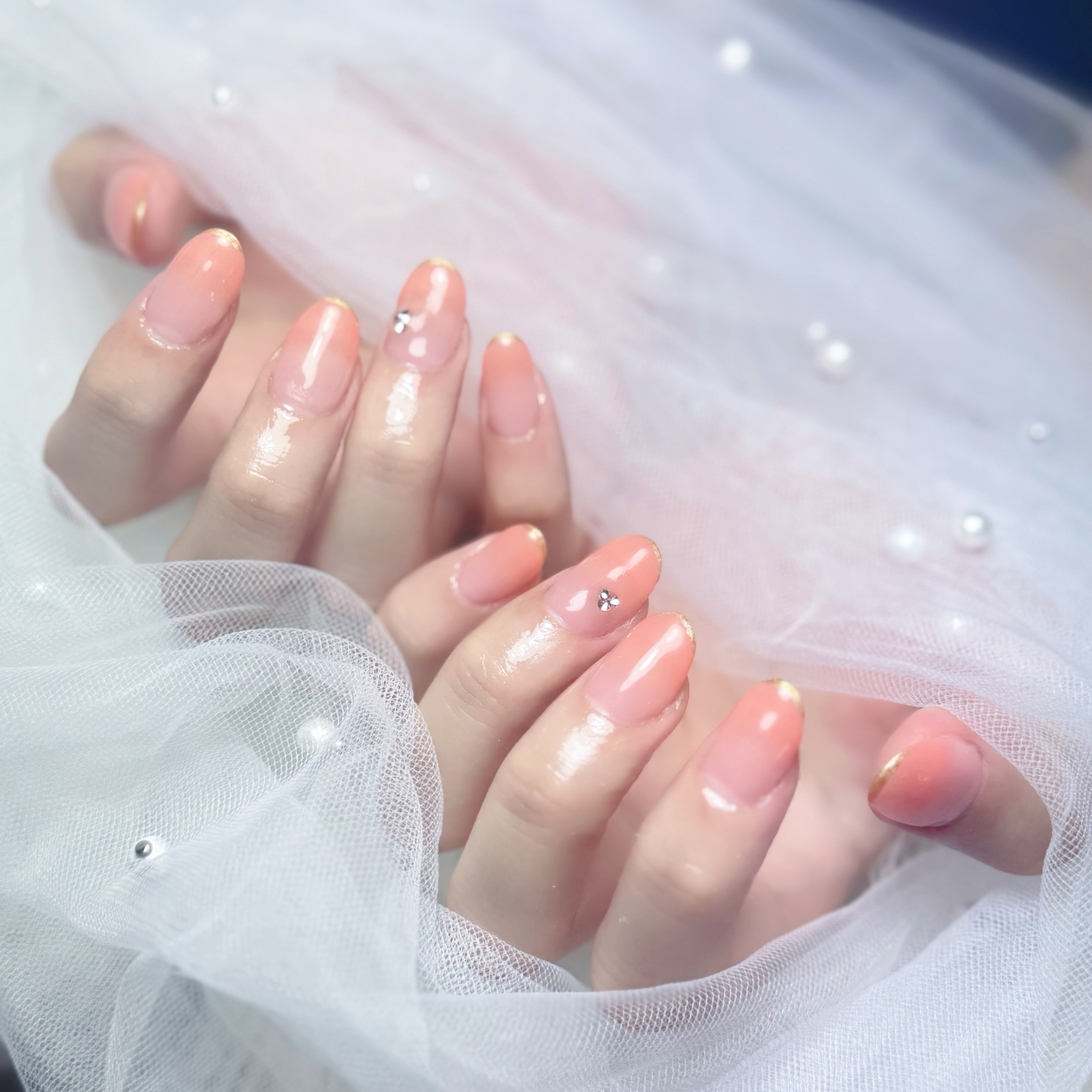 Aurora_nail