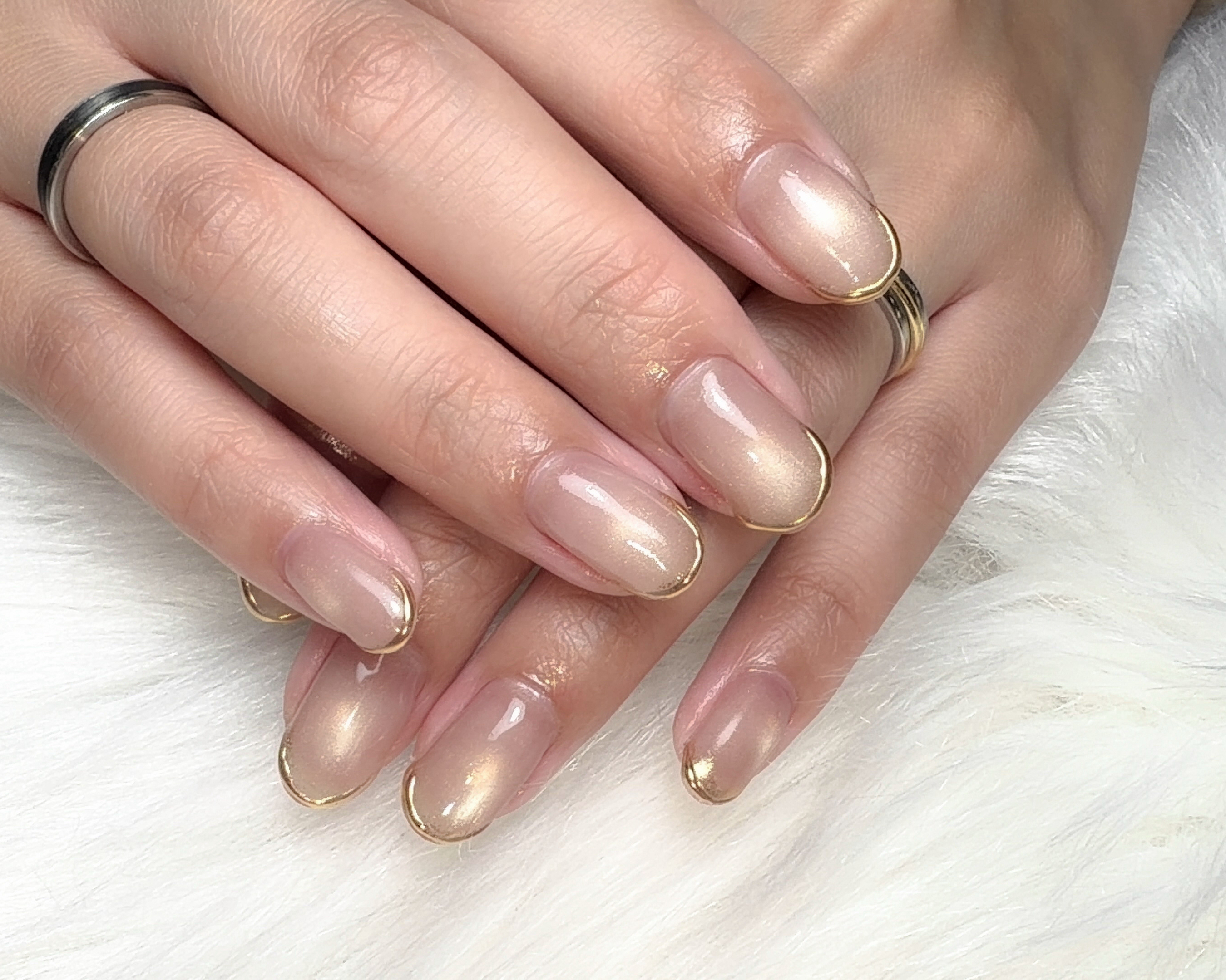 suun_nail_r
