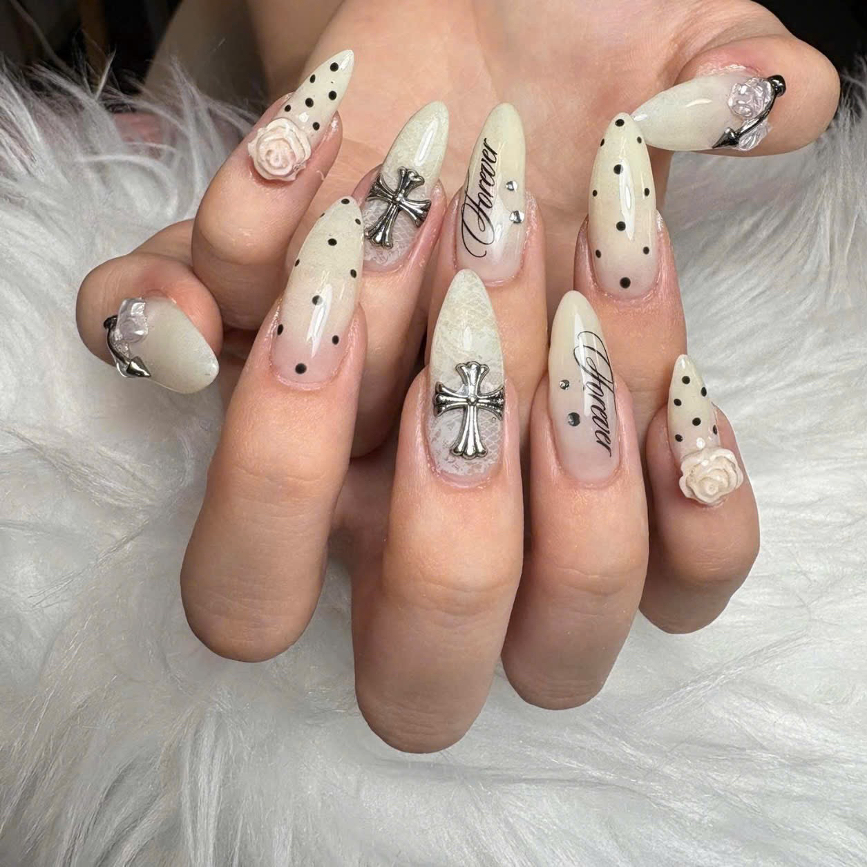 hihi_nail