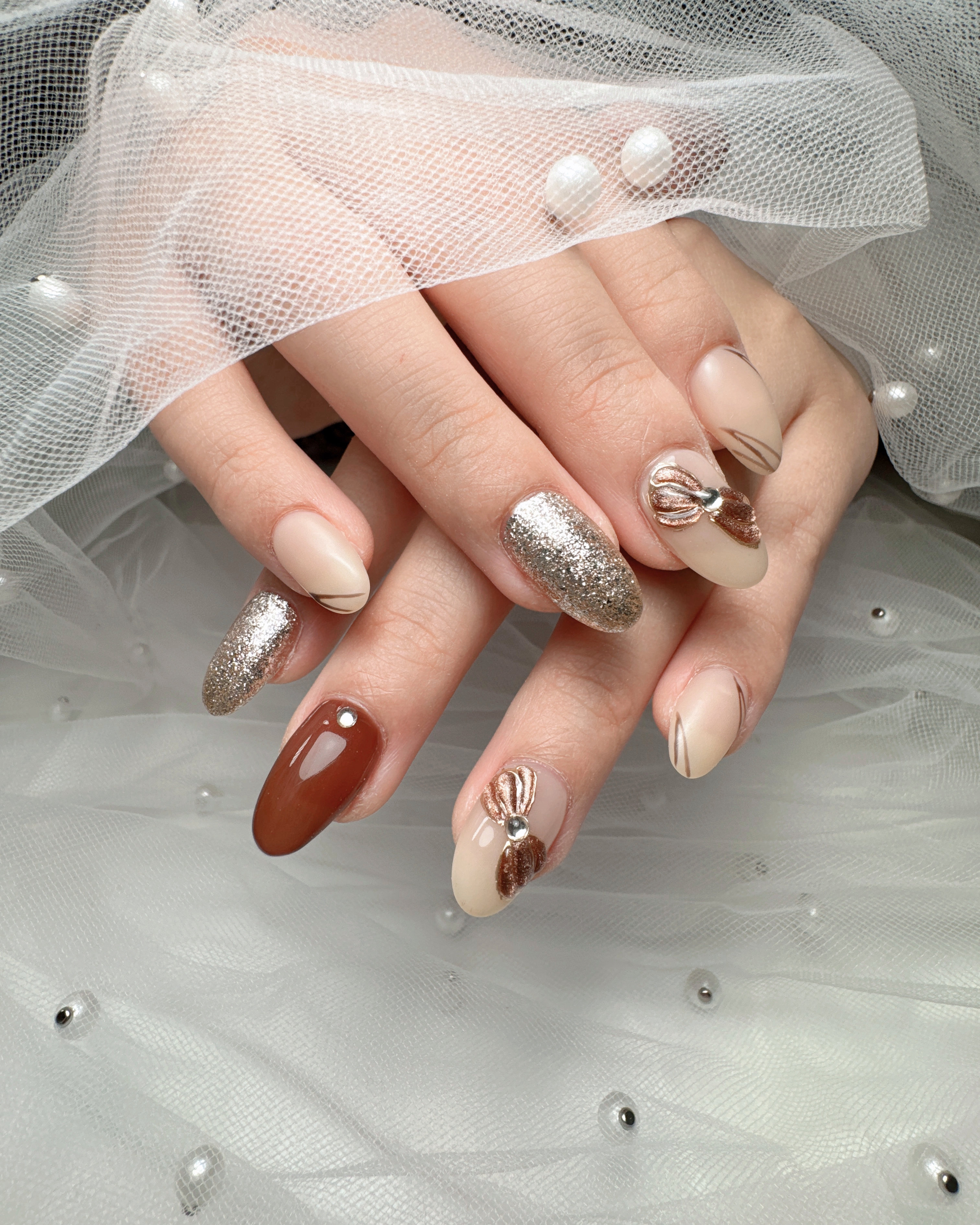 TIARA.NAIL