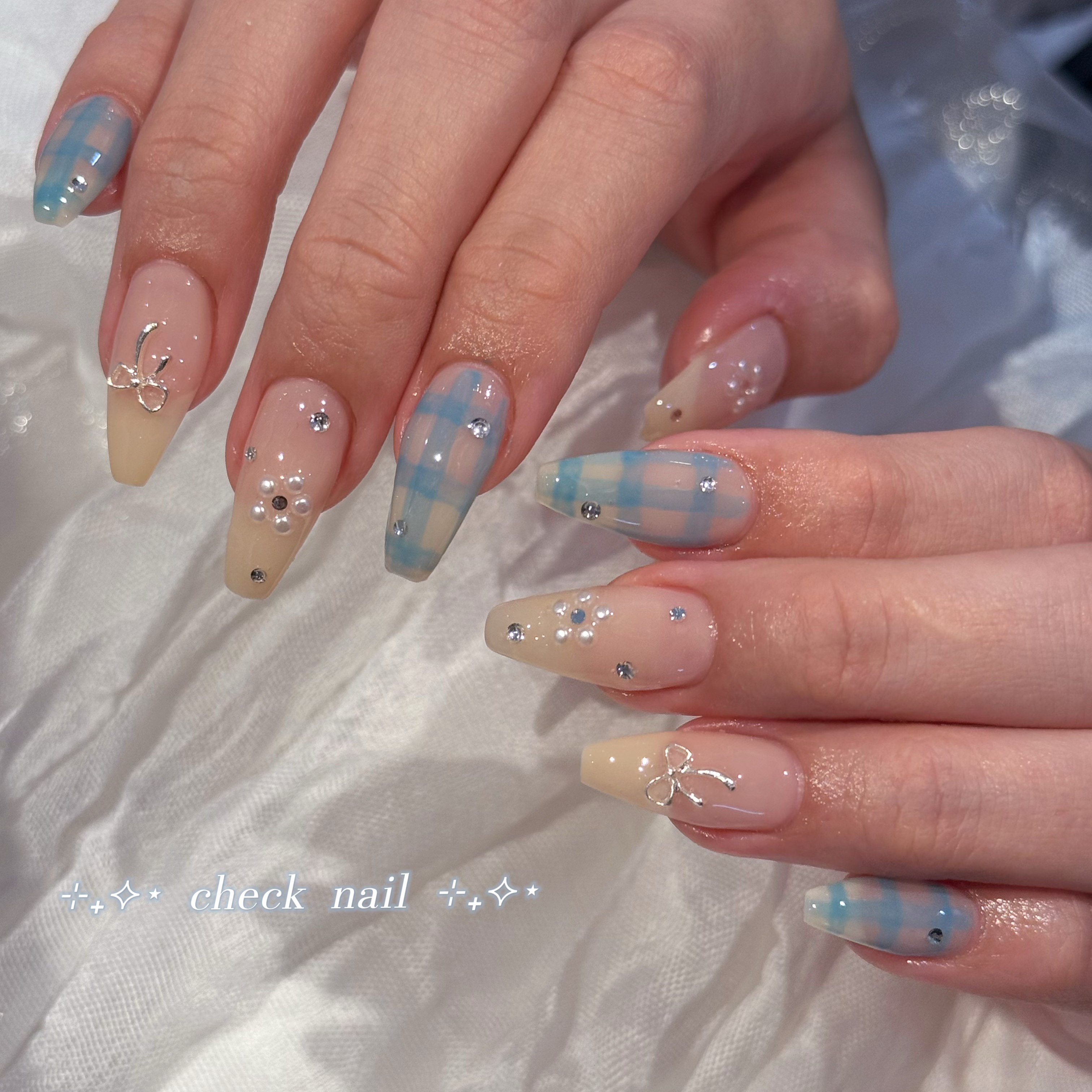Mia._trunail