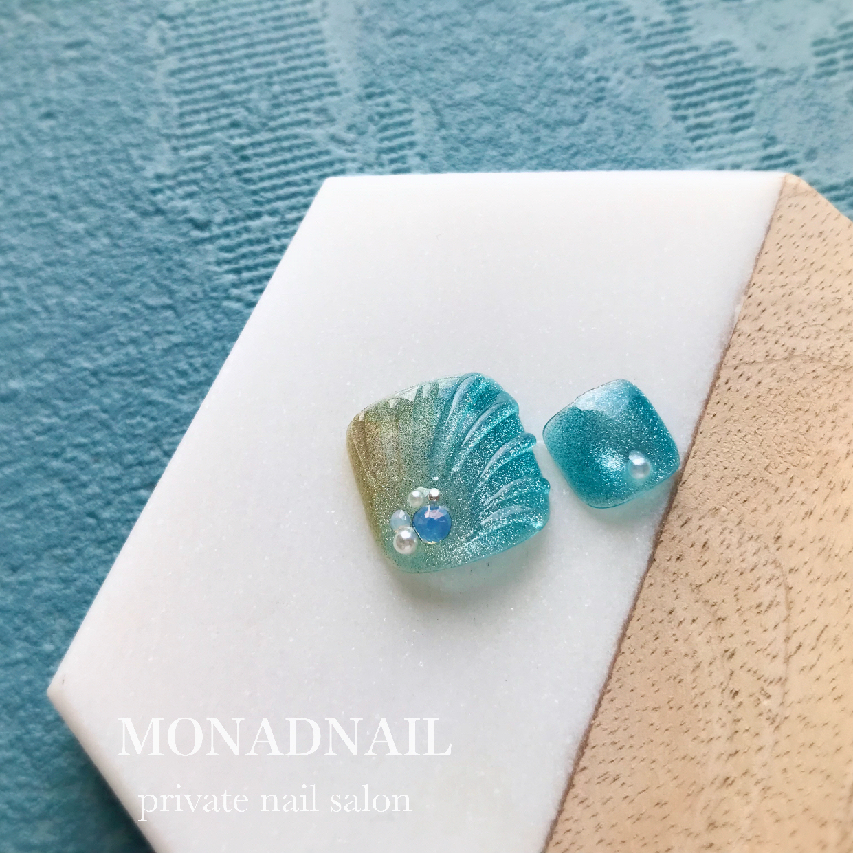MONADNAIL