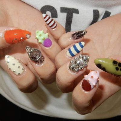 HAND  volume