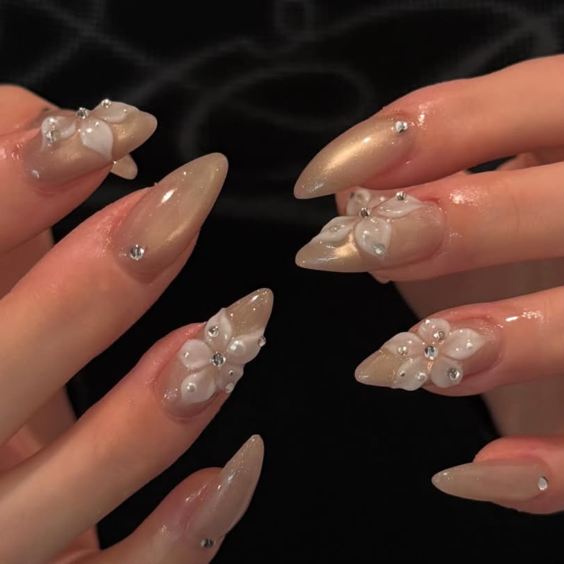 Emiii_ana.chuo_nail