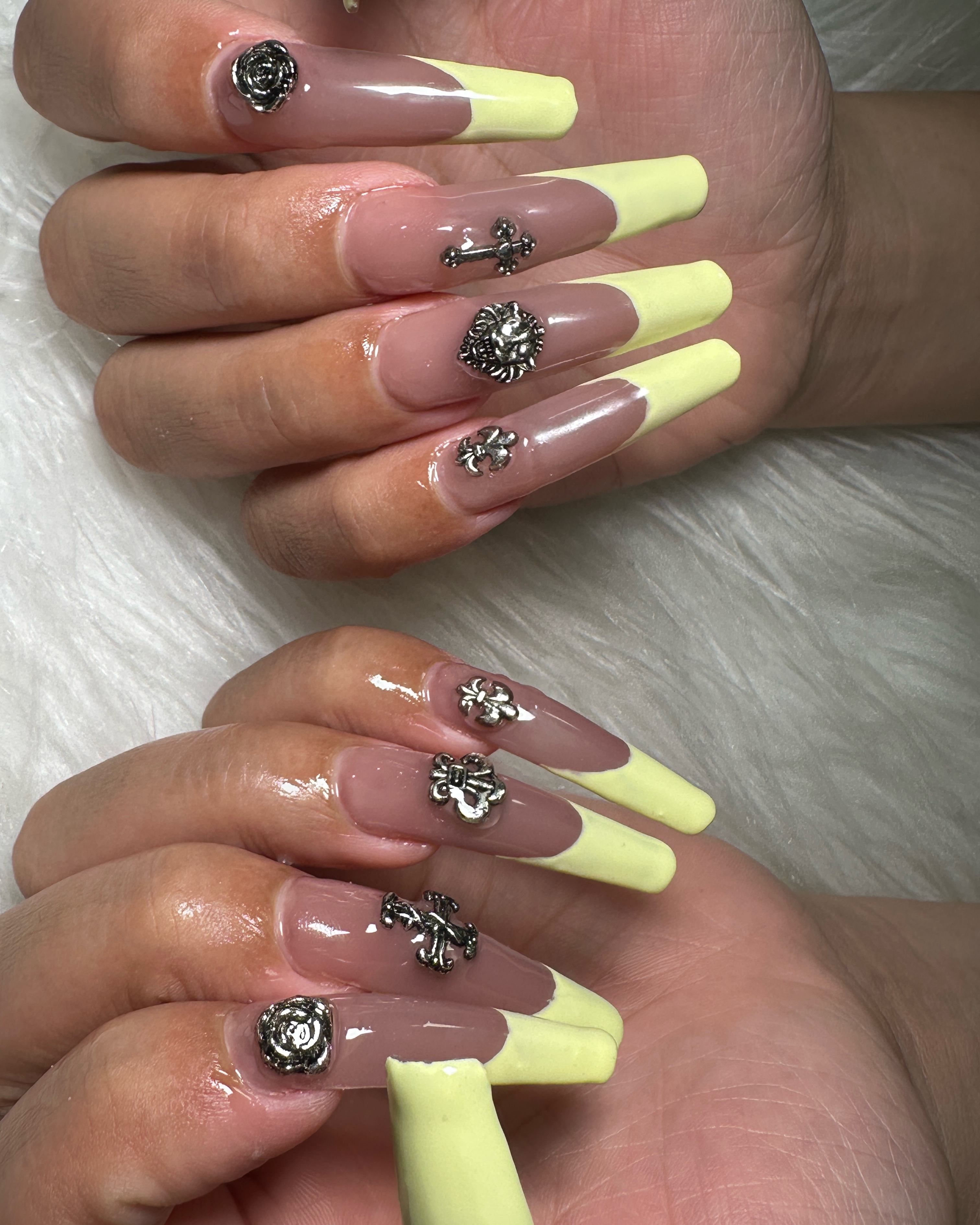 nail_RUNE