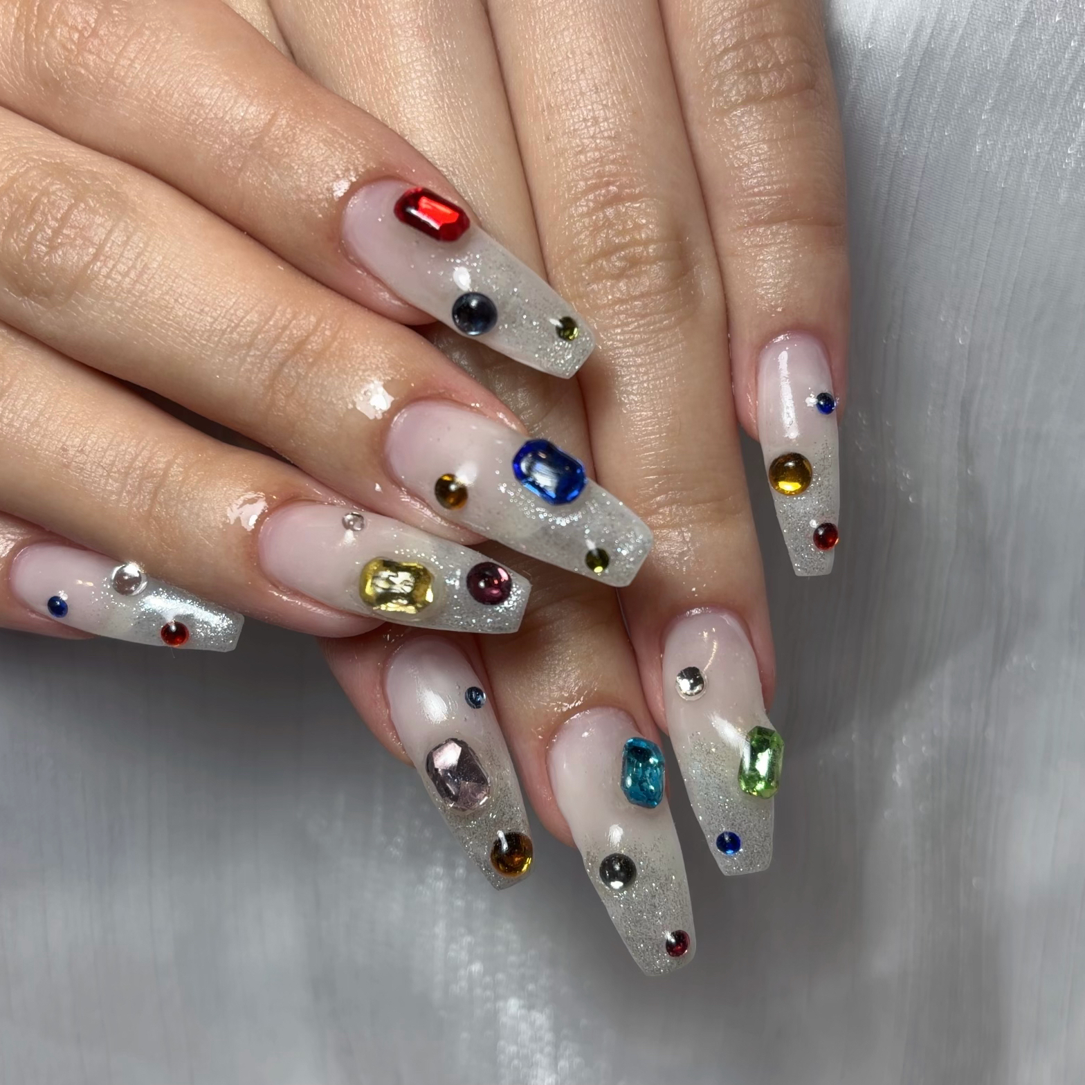 chili_nail_751