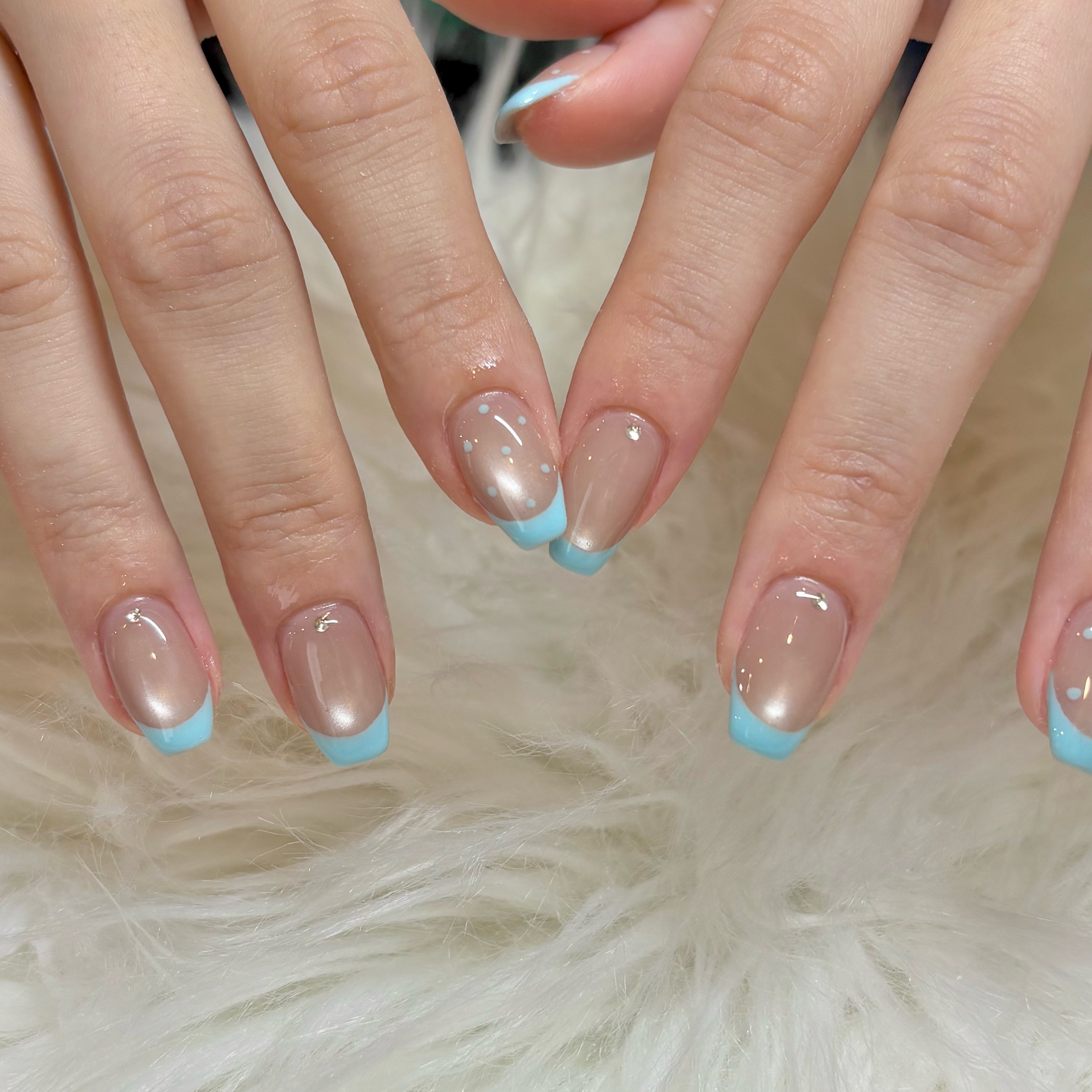 hina_trunail
