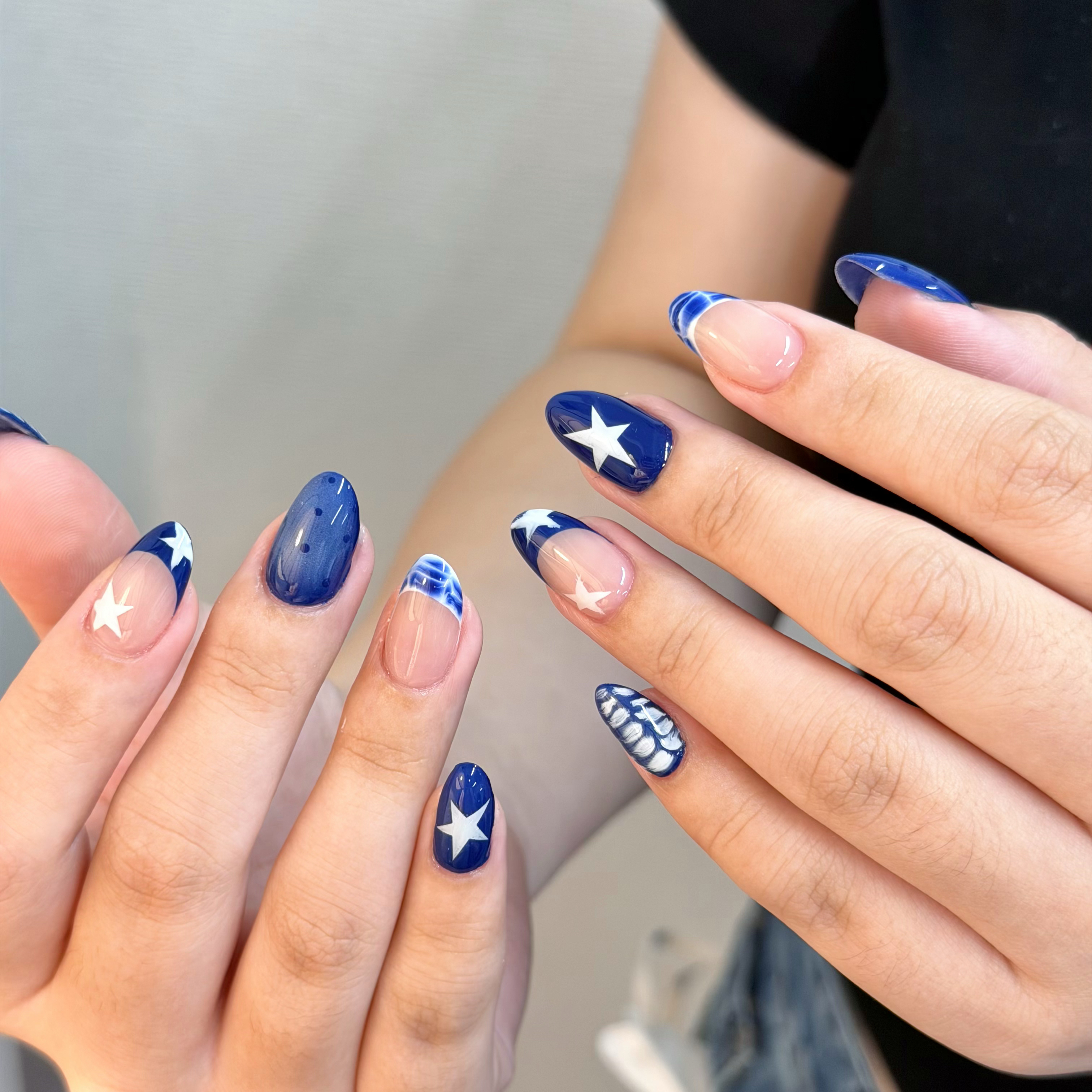 M.nail_momo