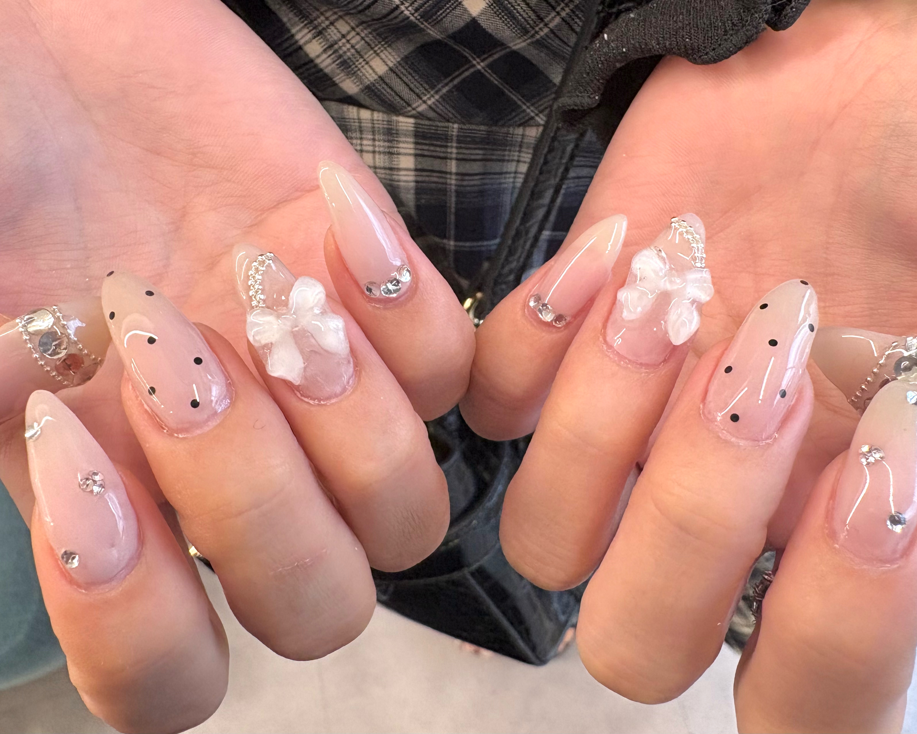10mo_nail