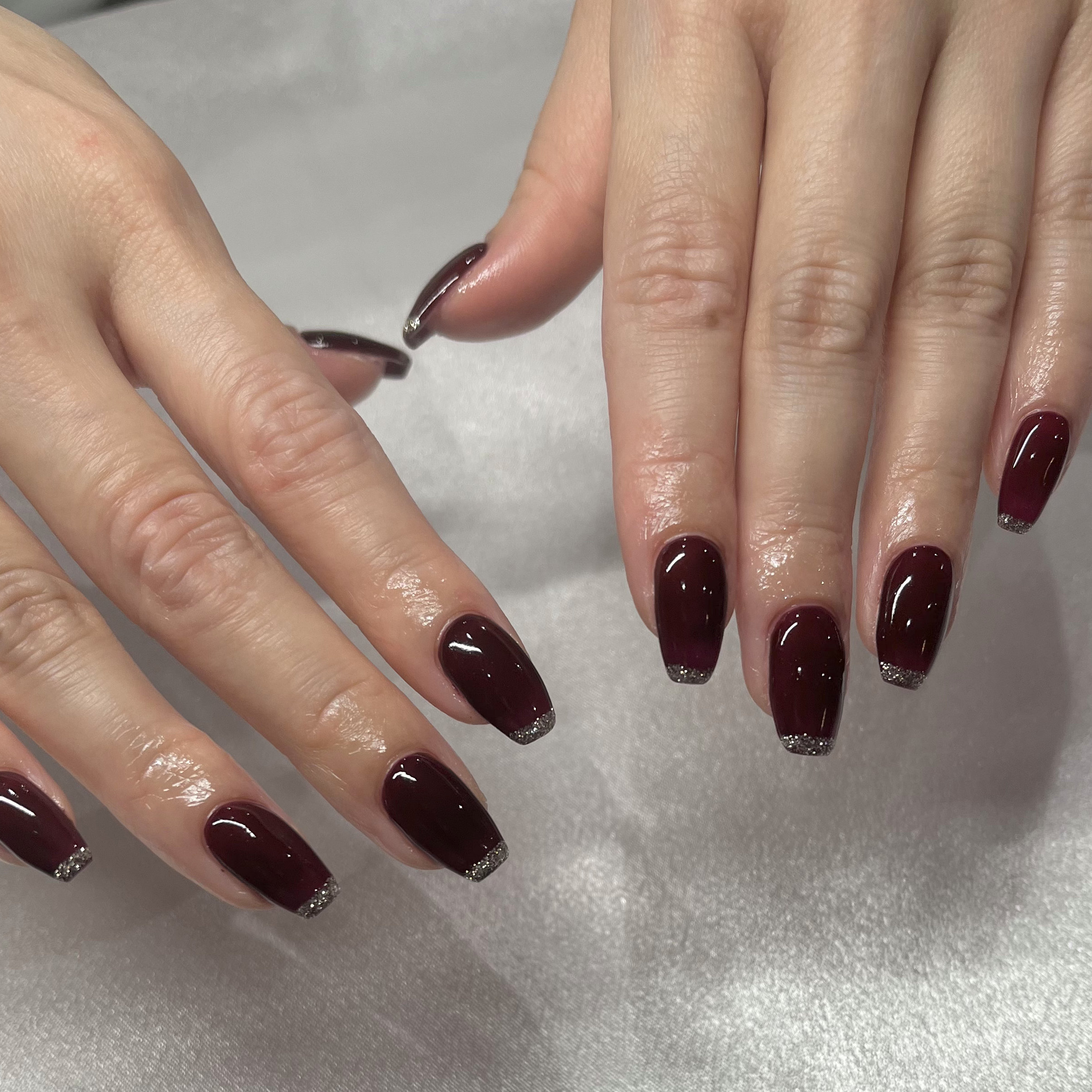 IRIS.nail