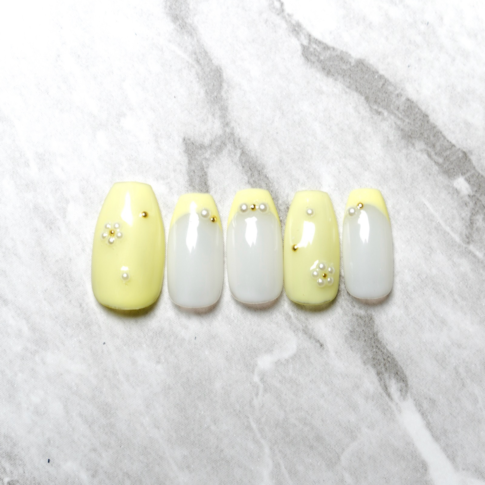 CHRIS_NAILROOM