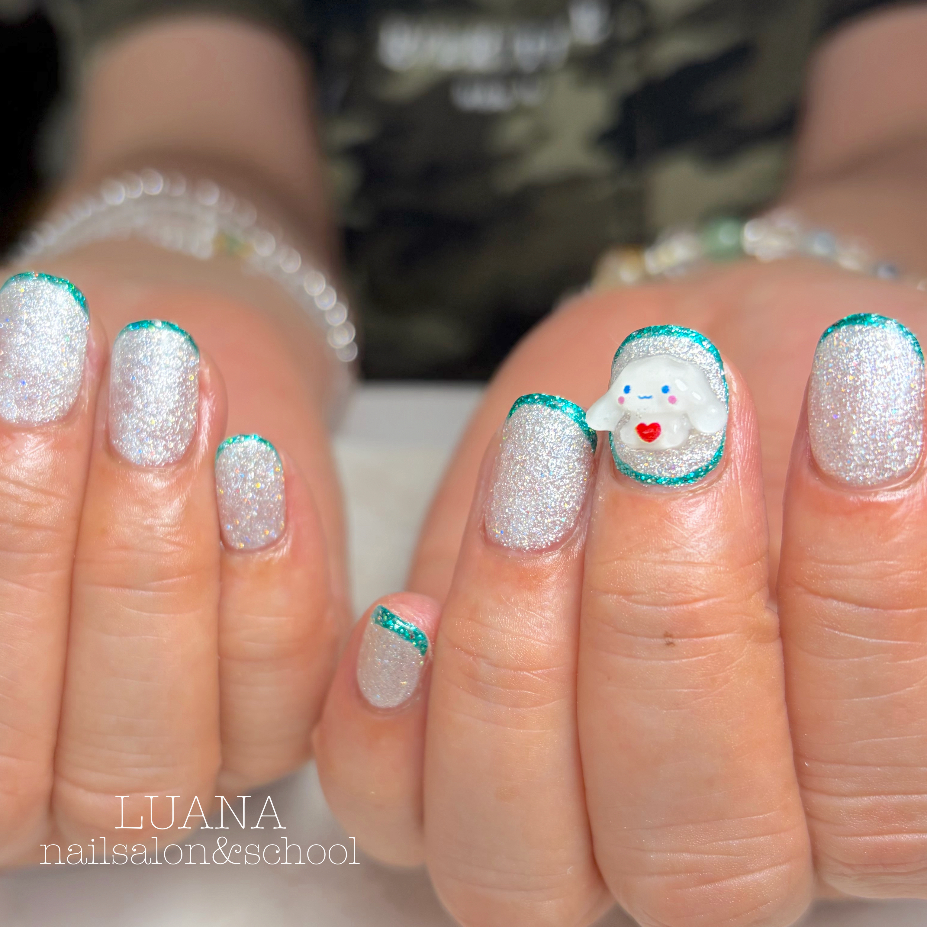 LUANA.nail