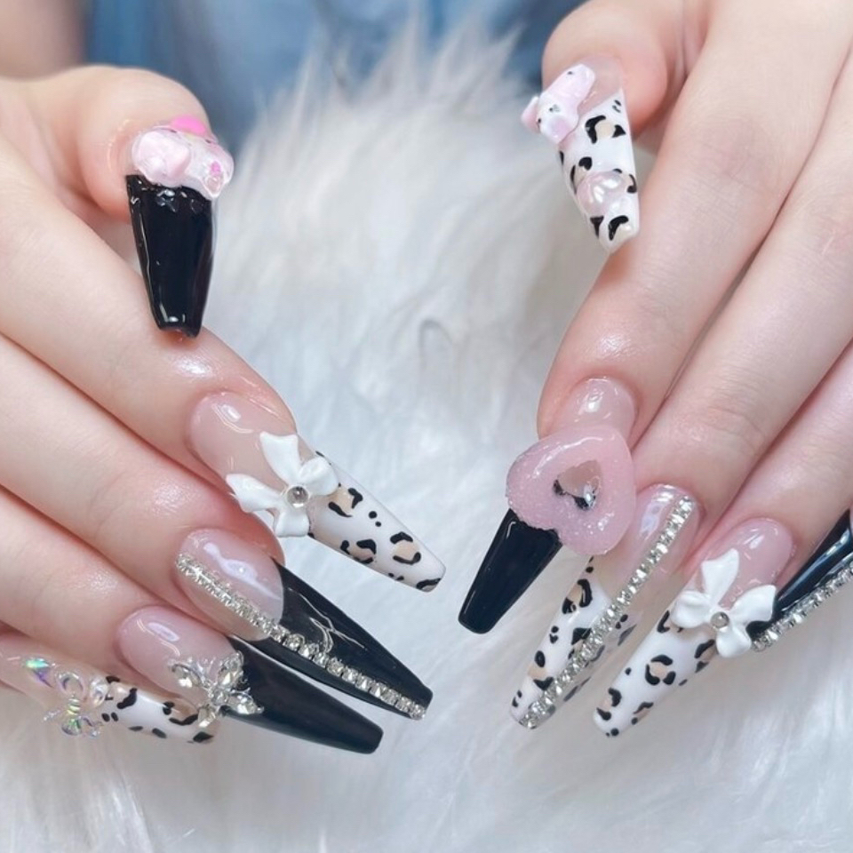 Liina_Nail