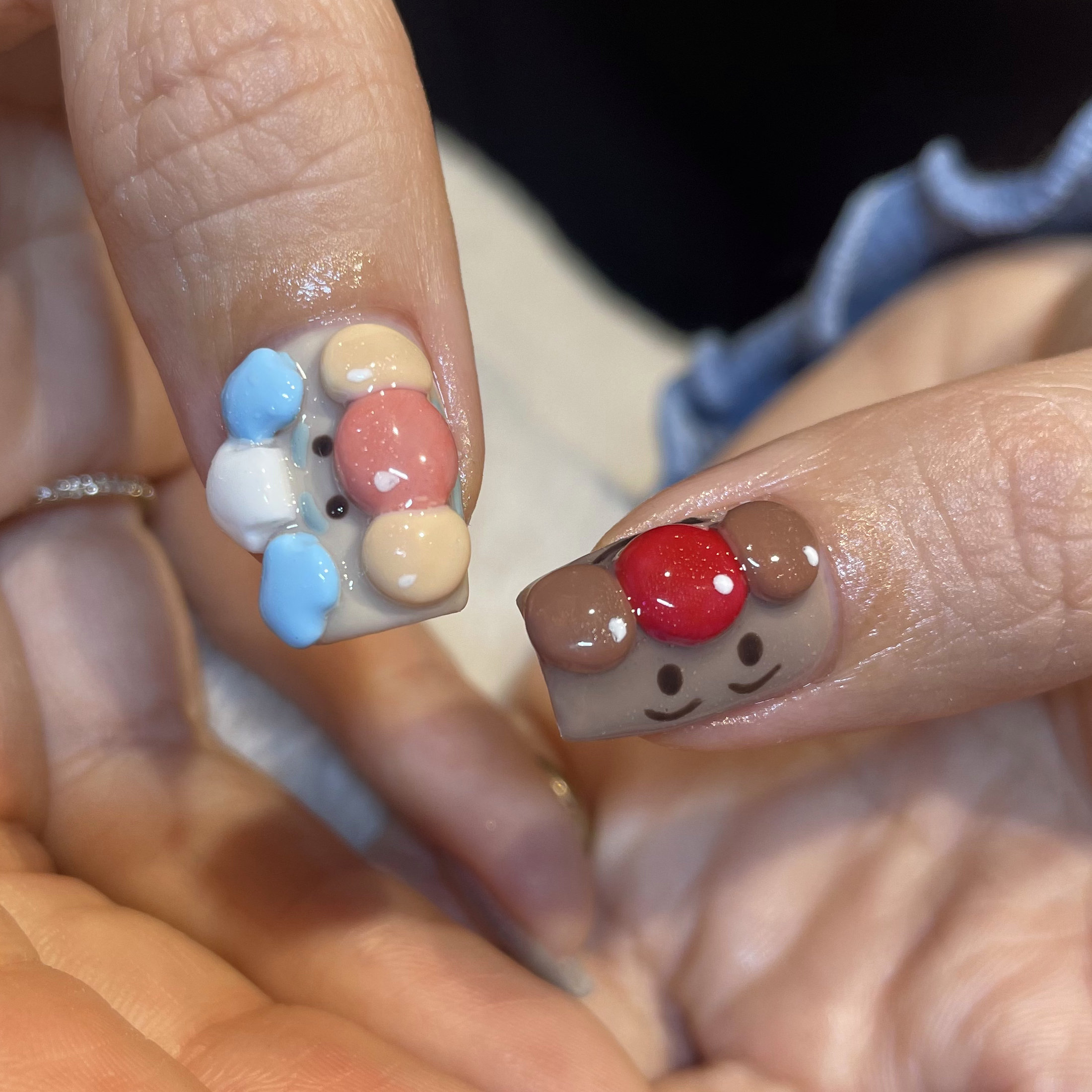 MIU__NAIL