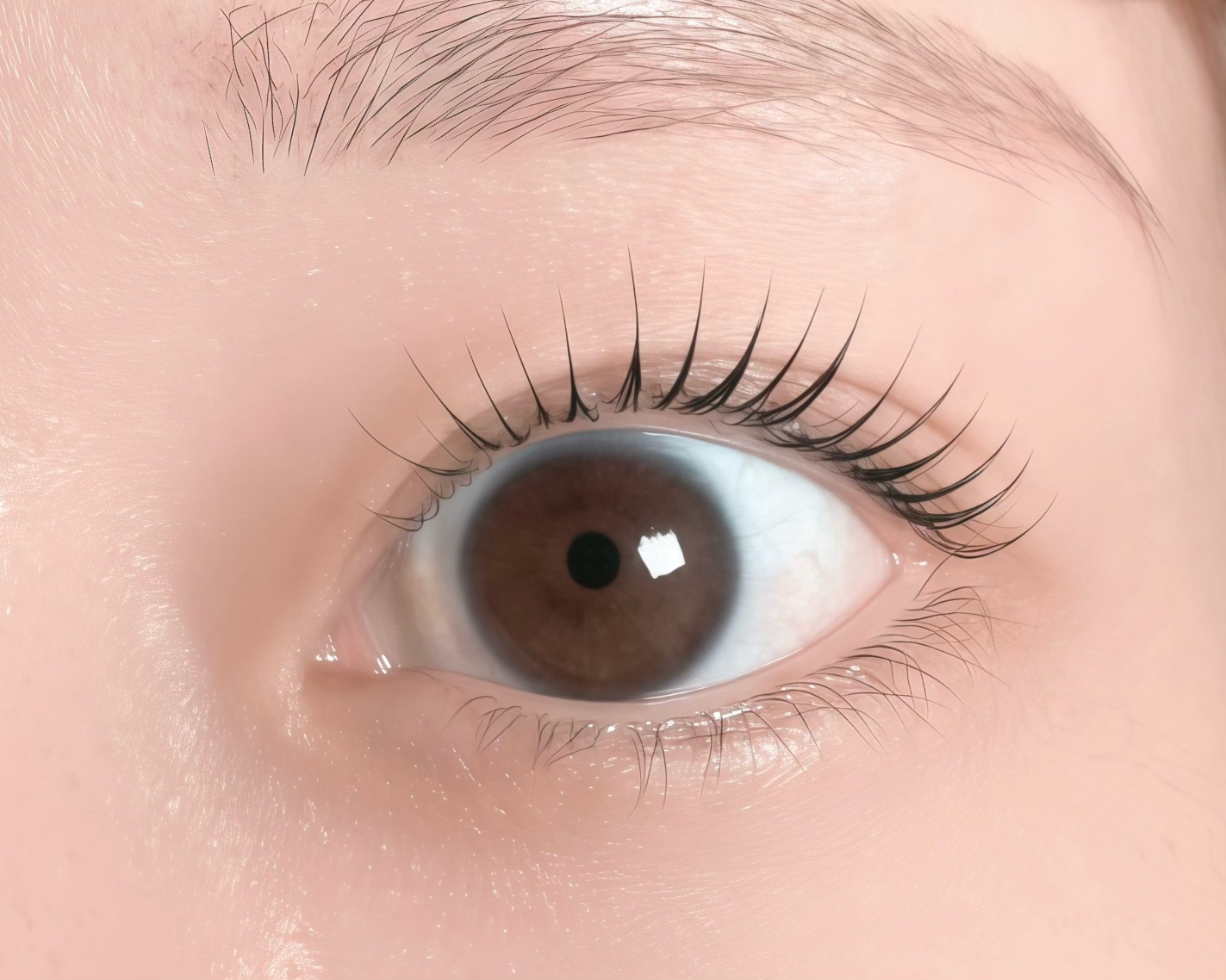 saki_eyestylist