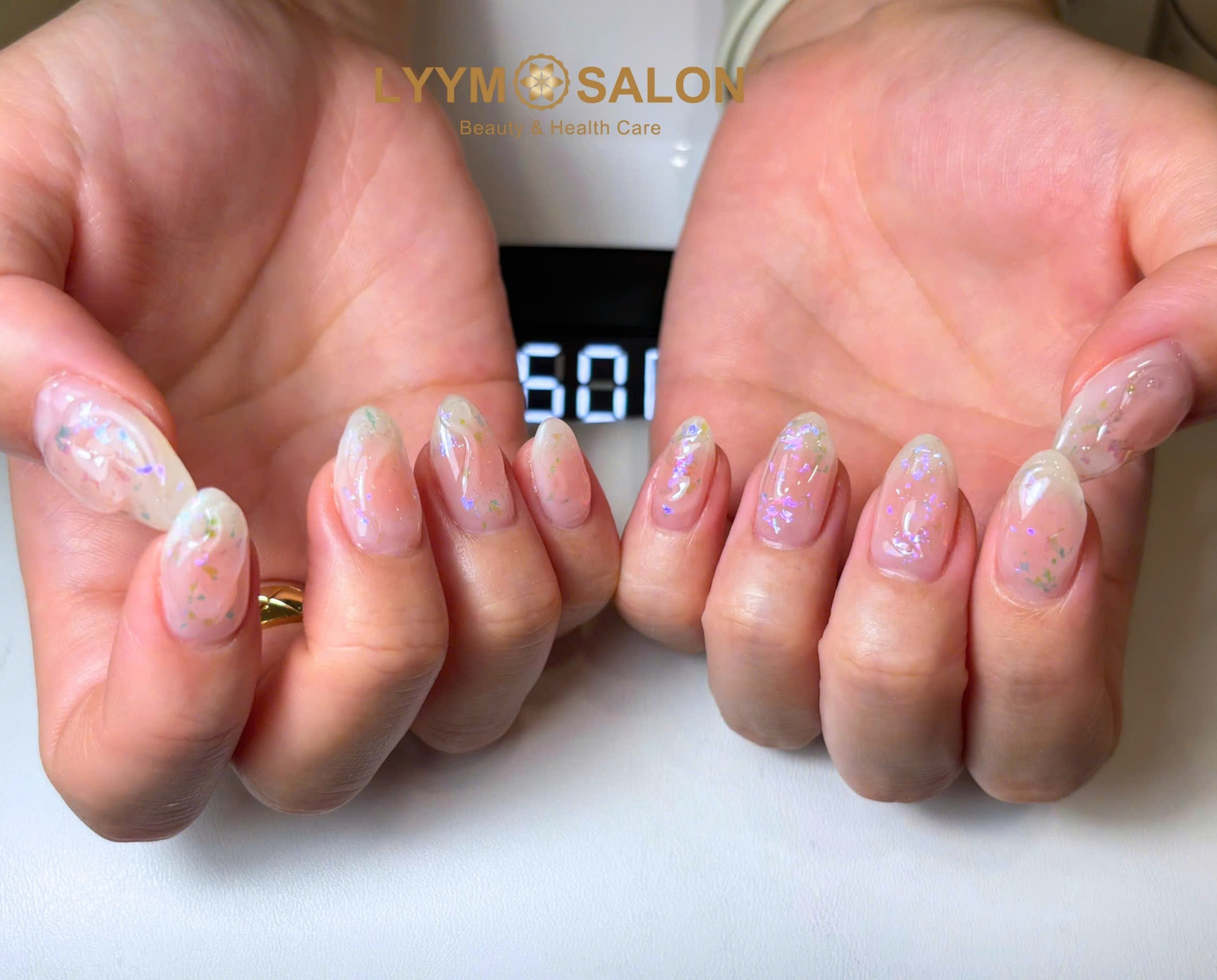 LyymSalon_rin