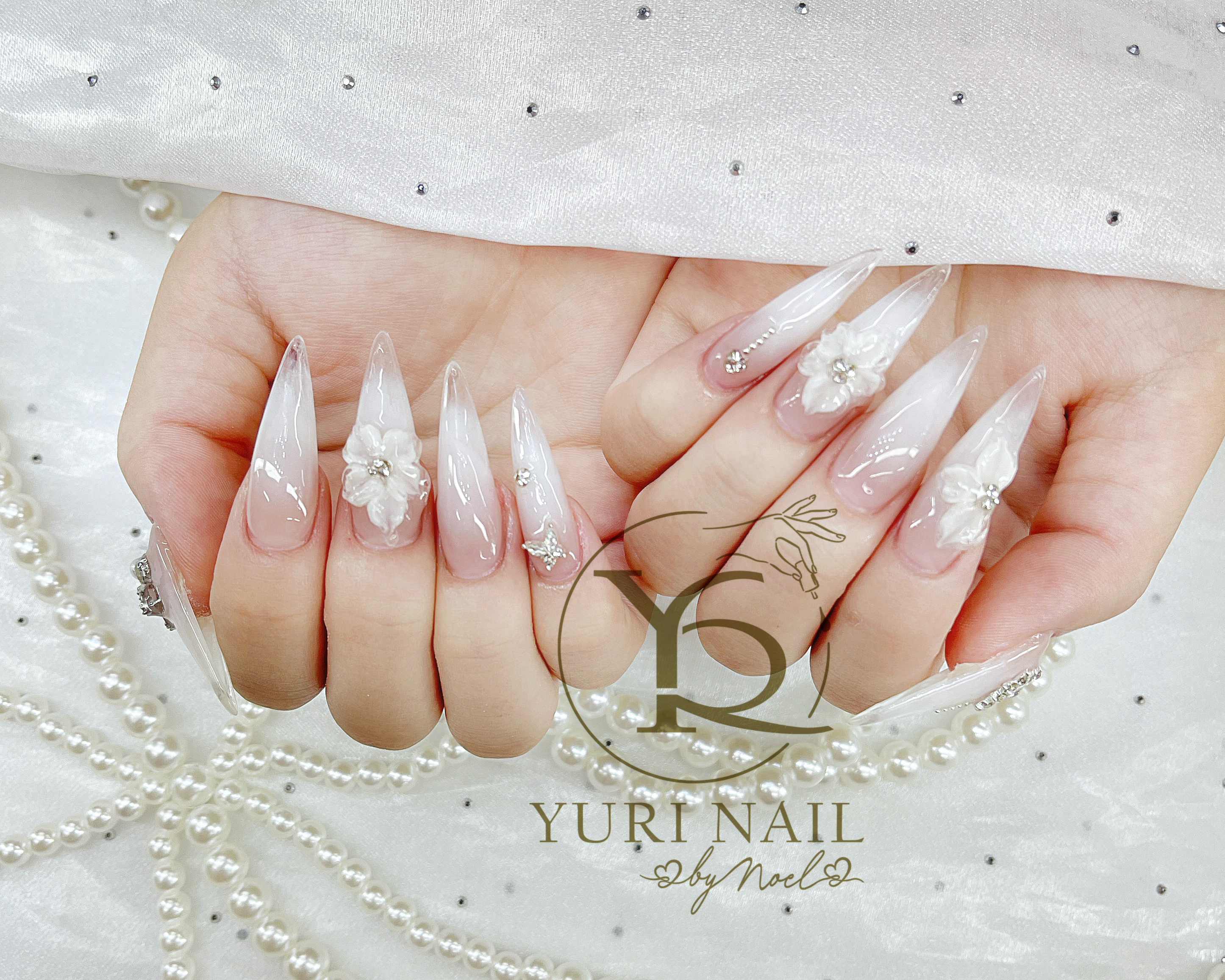 Yuri_nail_Anh