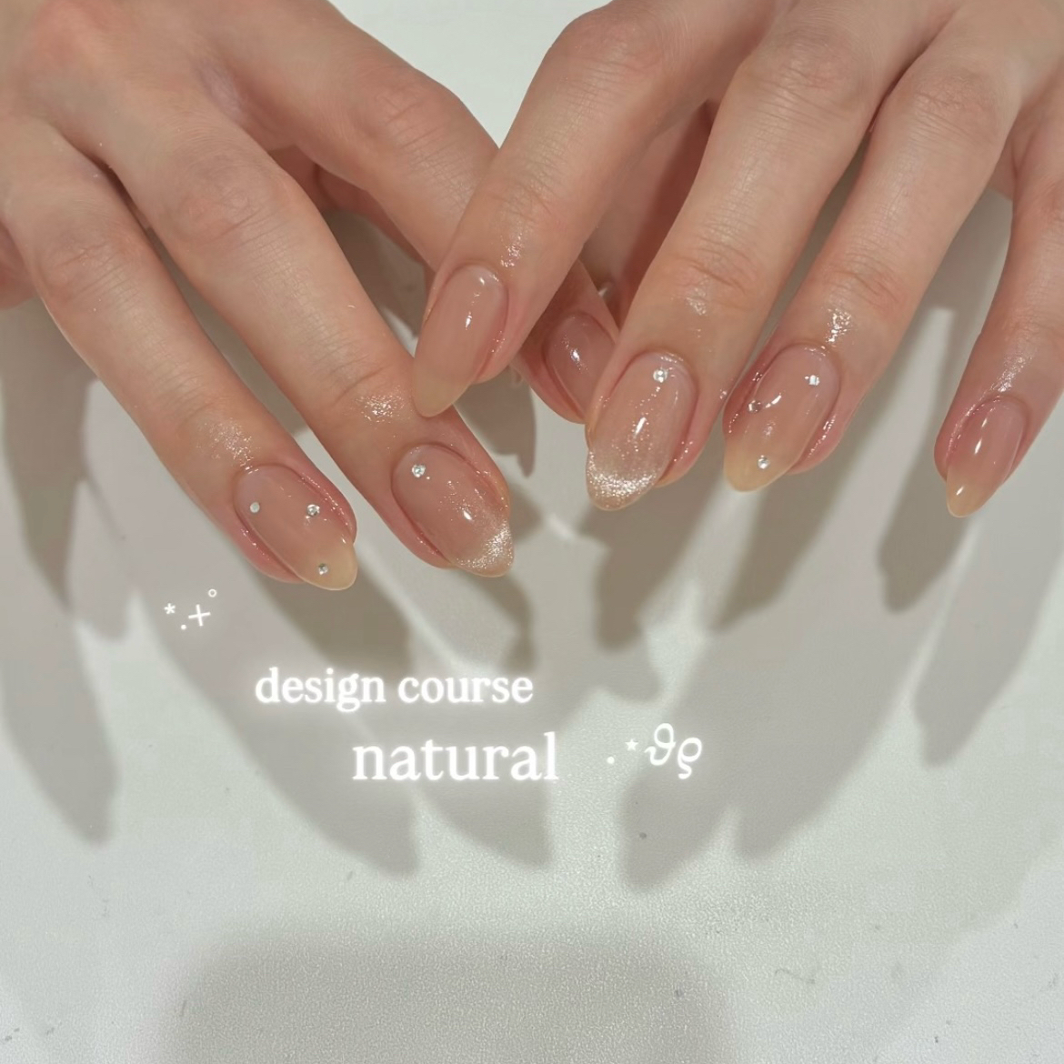 nyua_nail