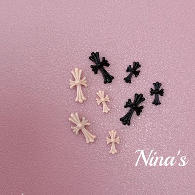 トレンドクロム黒🖤ピンクベージュ当日可能ワンカラー
他の色でも可能😊❣️