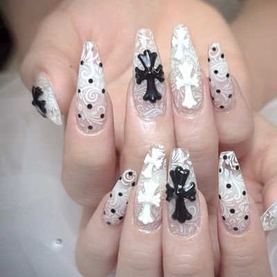 持ち込みOK♪フリーデザイン持ち込みOK♪フリーデザイン（パーツ4本まで込み）