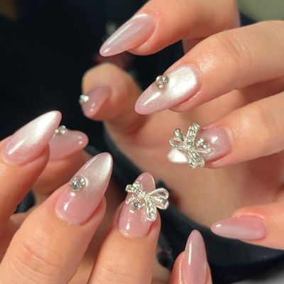 🎀マグネットネイル🪽🫧