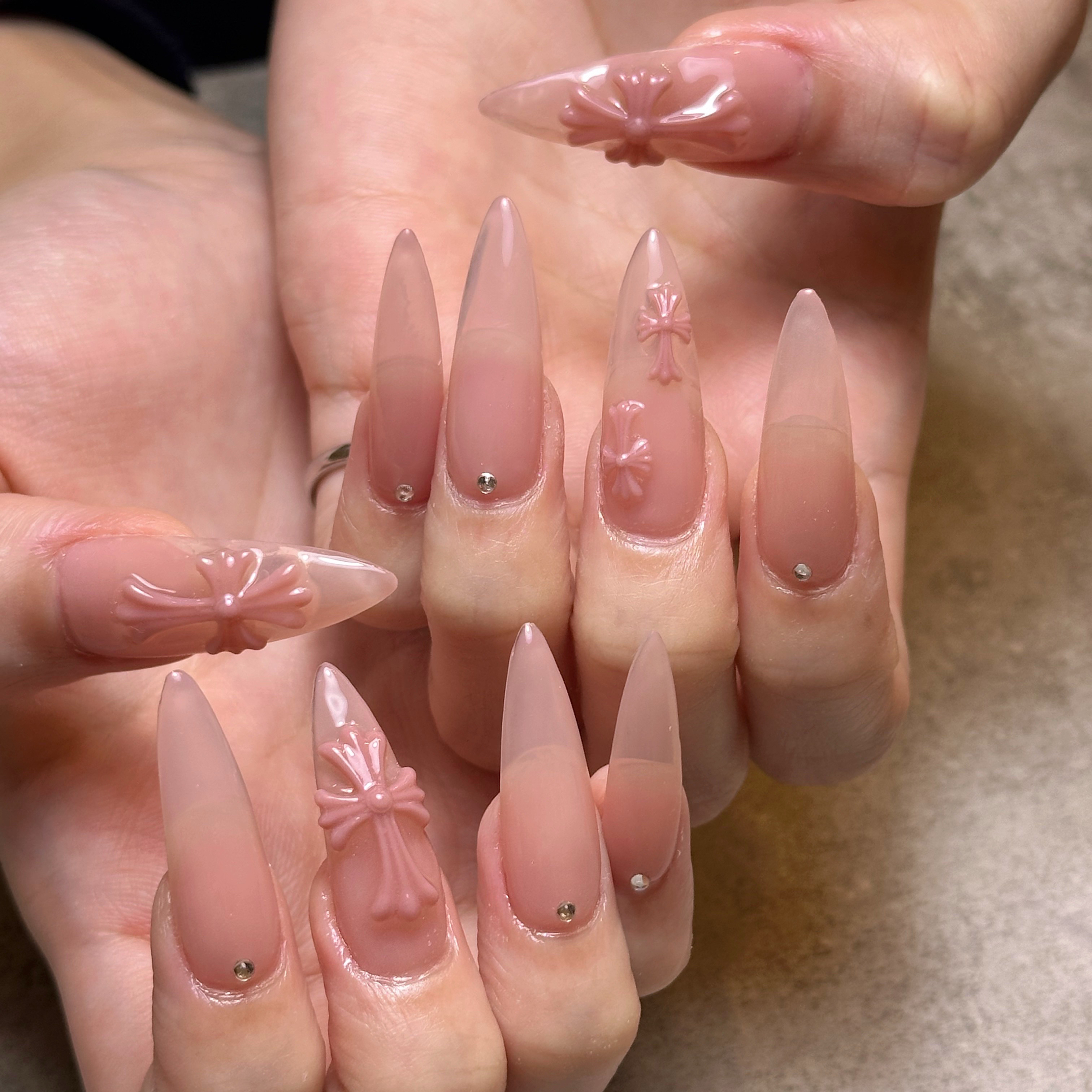 Nail.r.emi