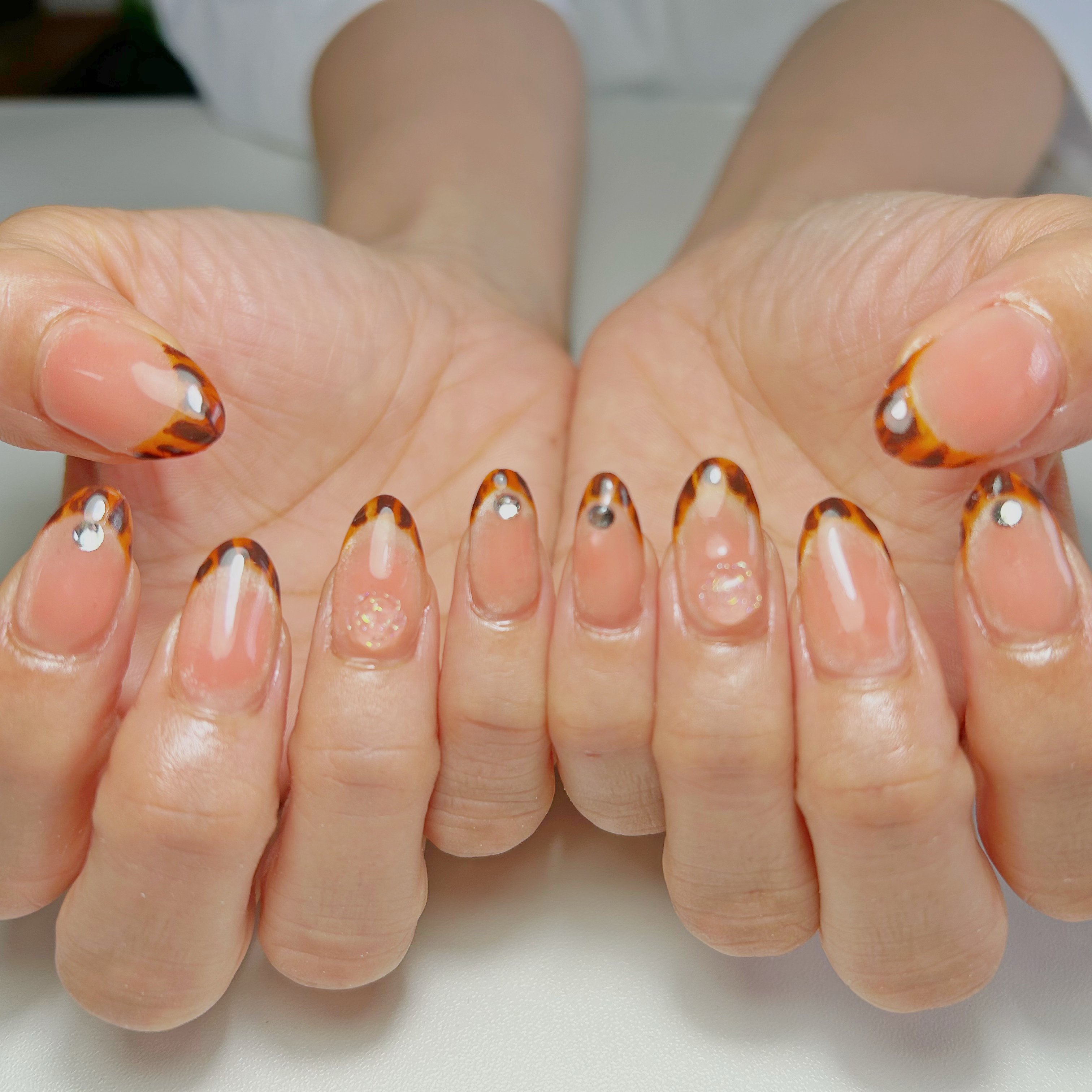 KIKI_nailroom