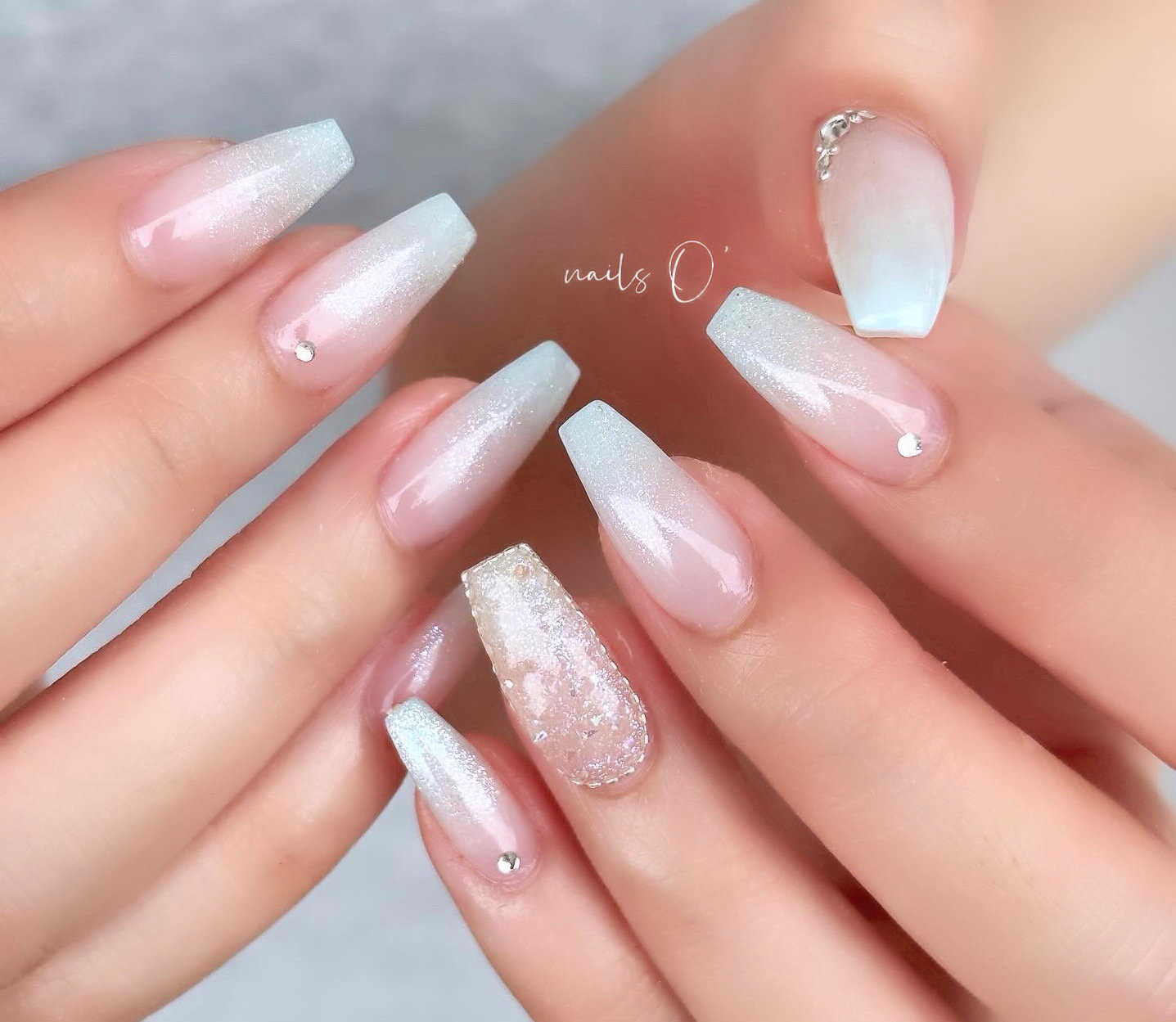 nailsO