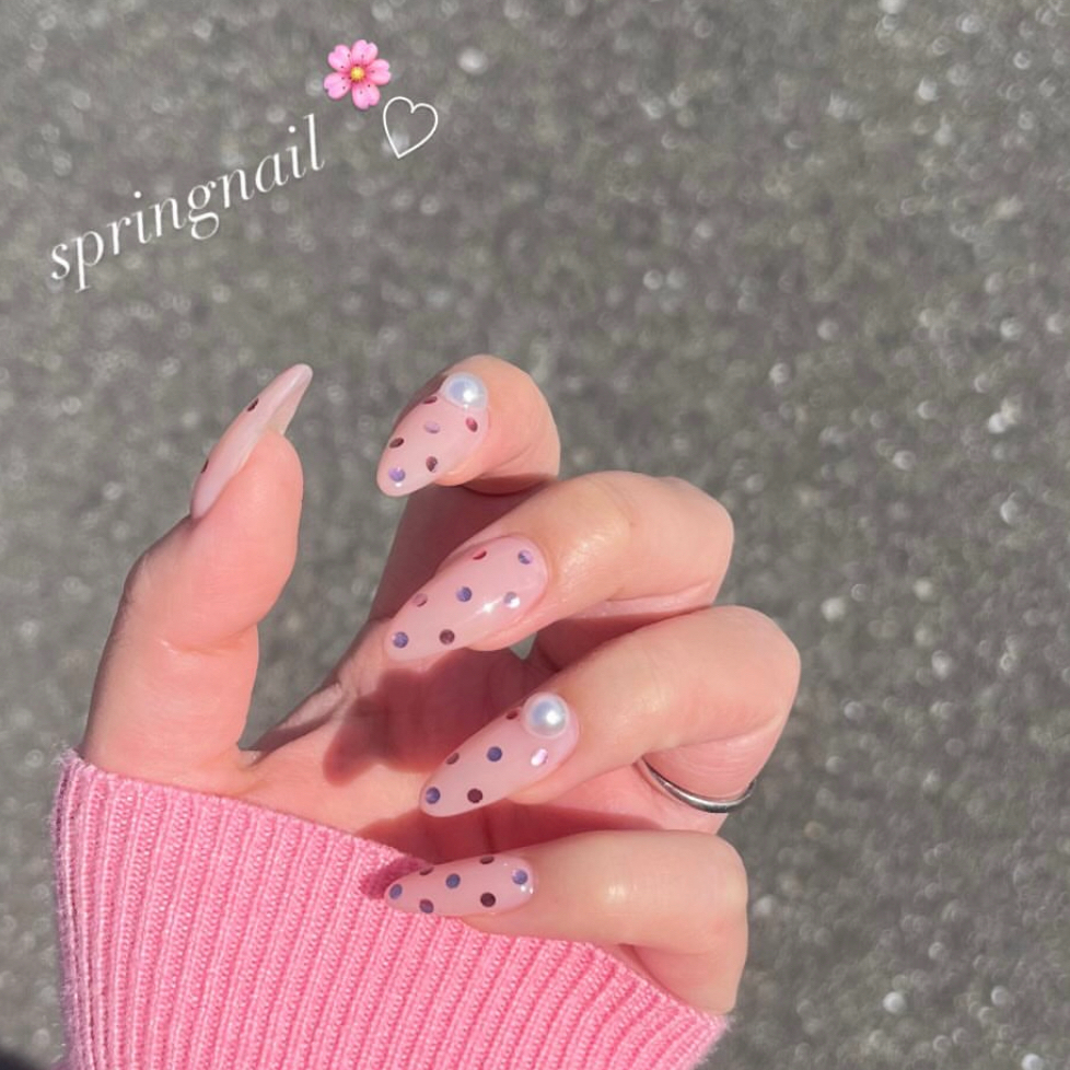 Aura.nail