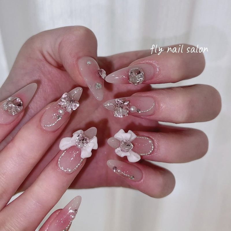 MARU Nail Salon