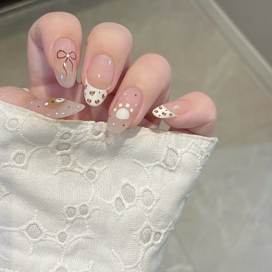 nail.ain
