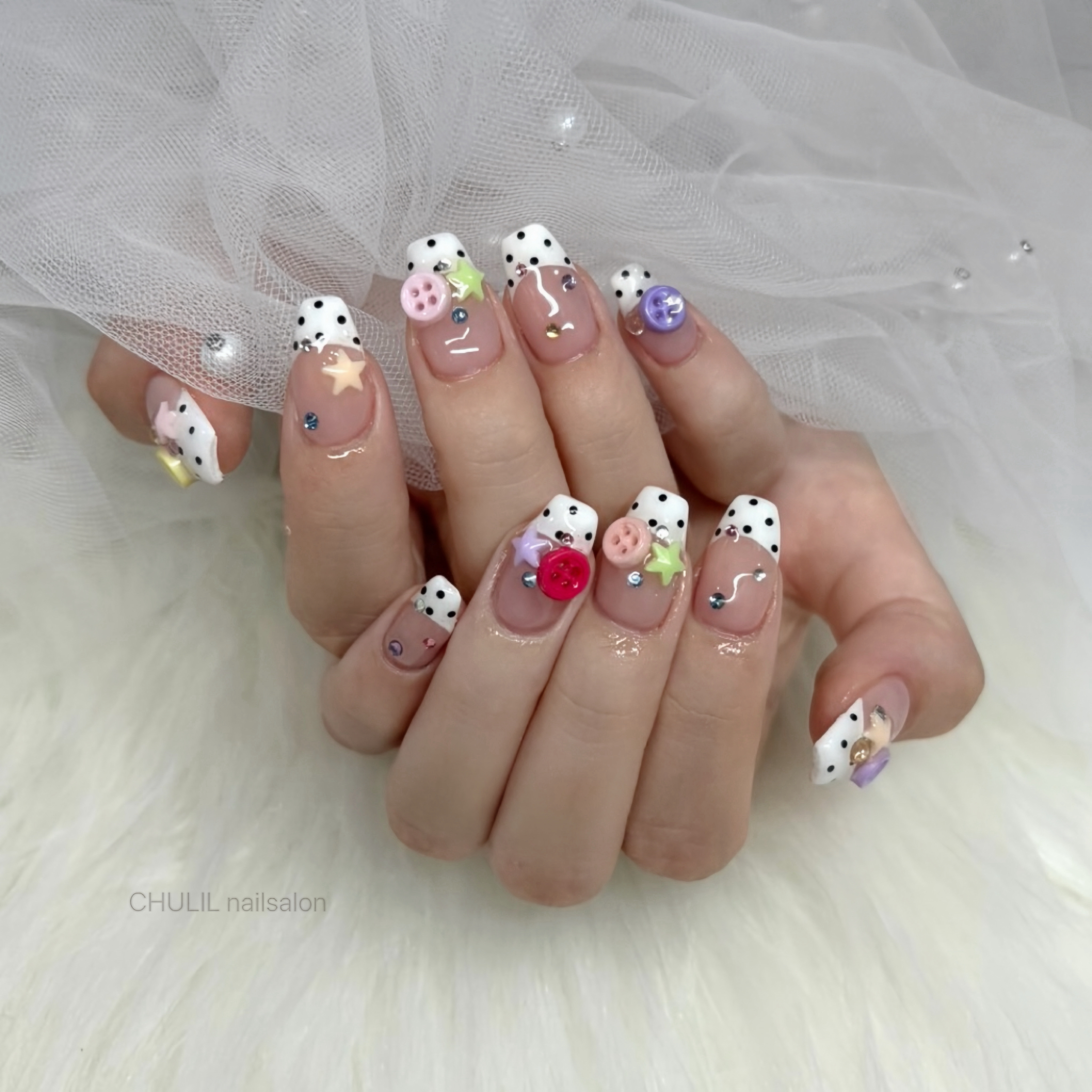 chulil_nailsalon