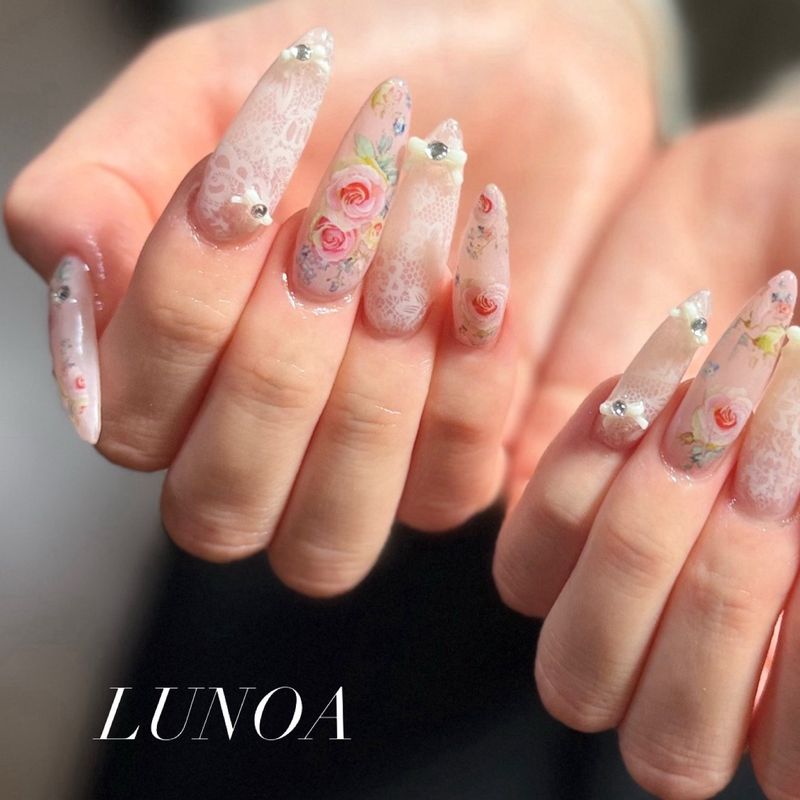 LUNOA ~nail&eye~吉祥寺