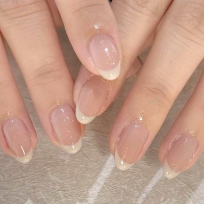 【大人かわいい🌸】白or黒フレンチ/オフ無料/目安120分