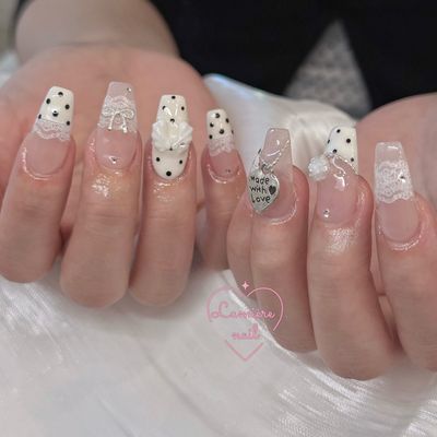 ❤️🌸大人気】：チップ長さ出しアート やり放題
＆パーツつけ放題